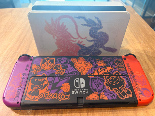 Consola Nintendo Switch OLED Pokemon