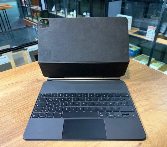 Magic Keyboard P/iPad Pro 12.9”