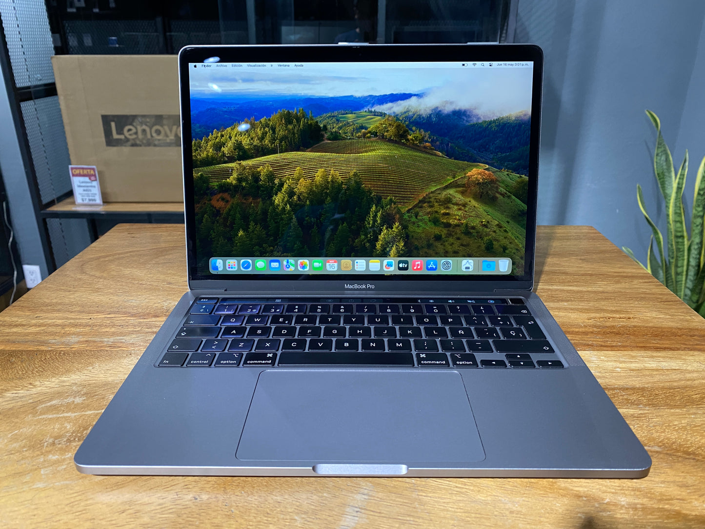 MacBook Pro 13" 2020 8GB RAM/ 500GB Core i5 (Producto Unico)