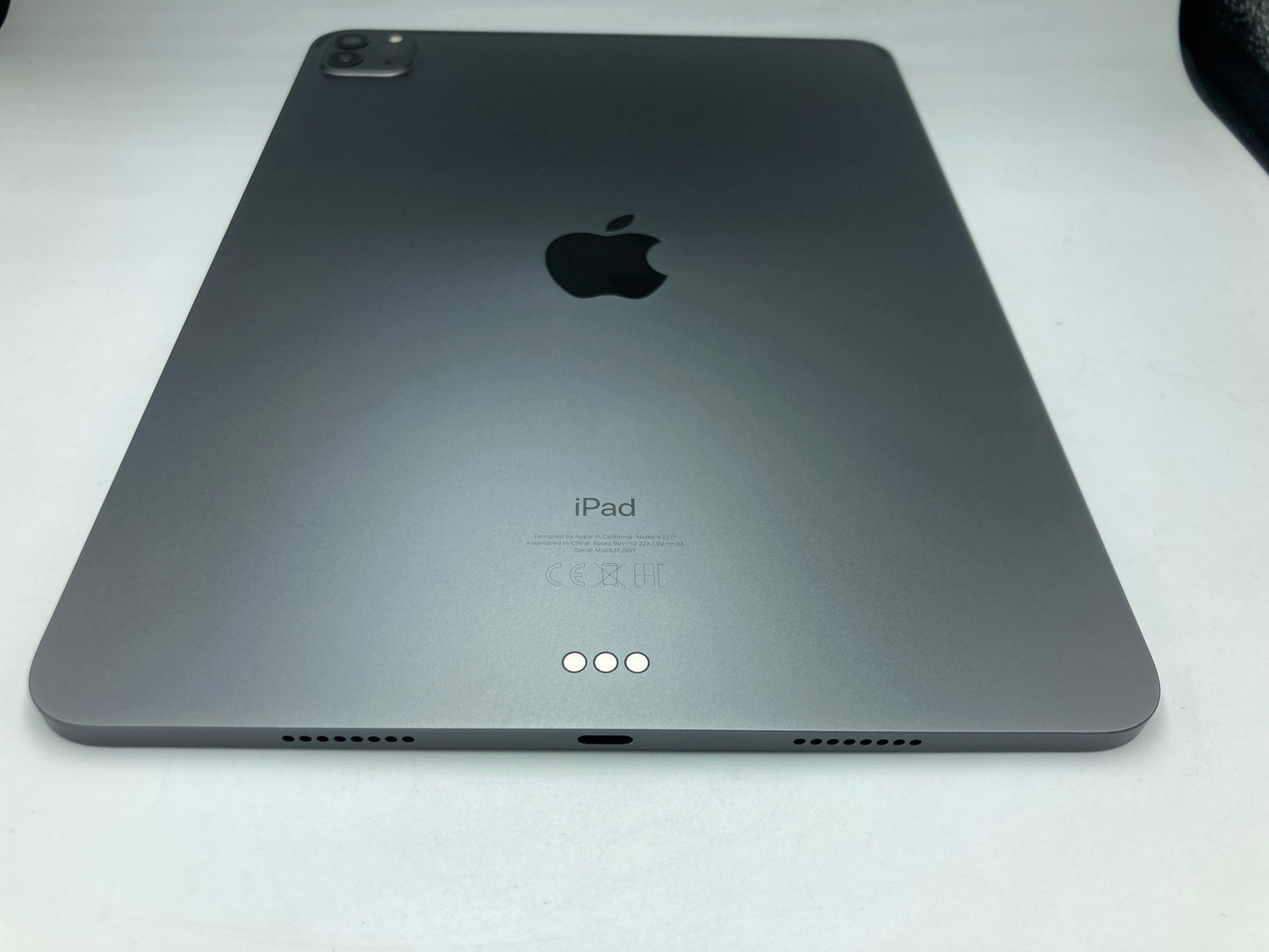 iPad Pro 11" 3rd Gen M1 256GB (Producto Único)