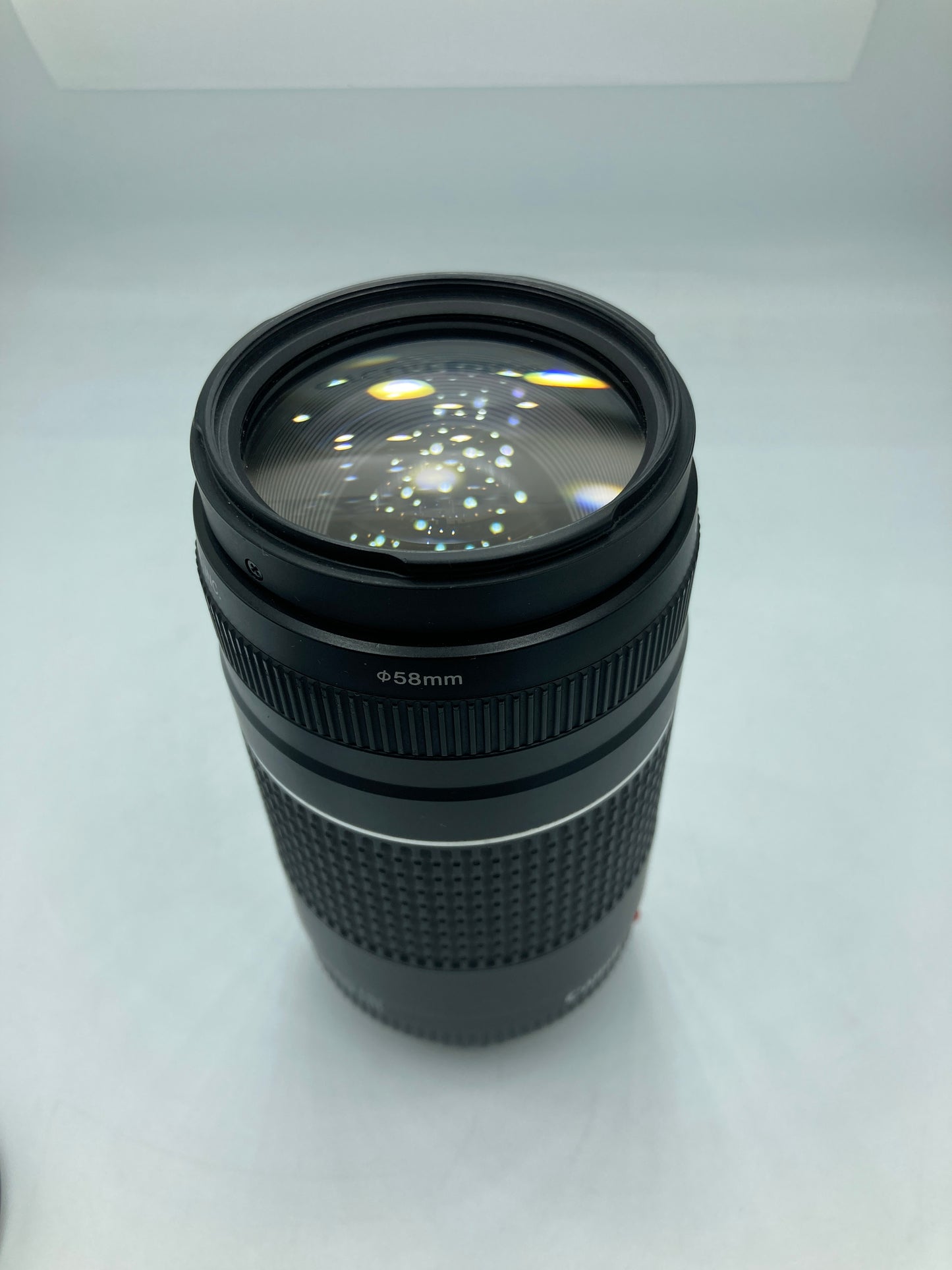 Lente Canon Zoom EF 75-300mm 1:4-5.6 III (Producto Único)