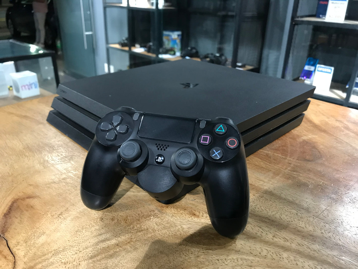 PlayStation 4 Pro 1TB (Producto Unico)