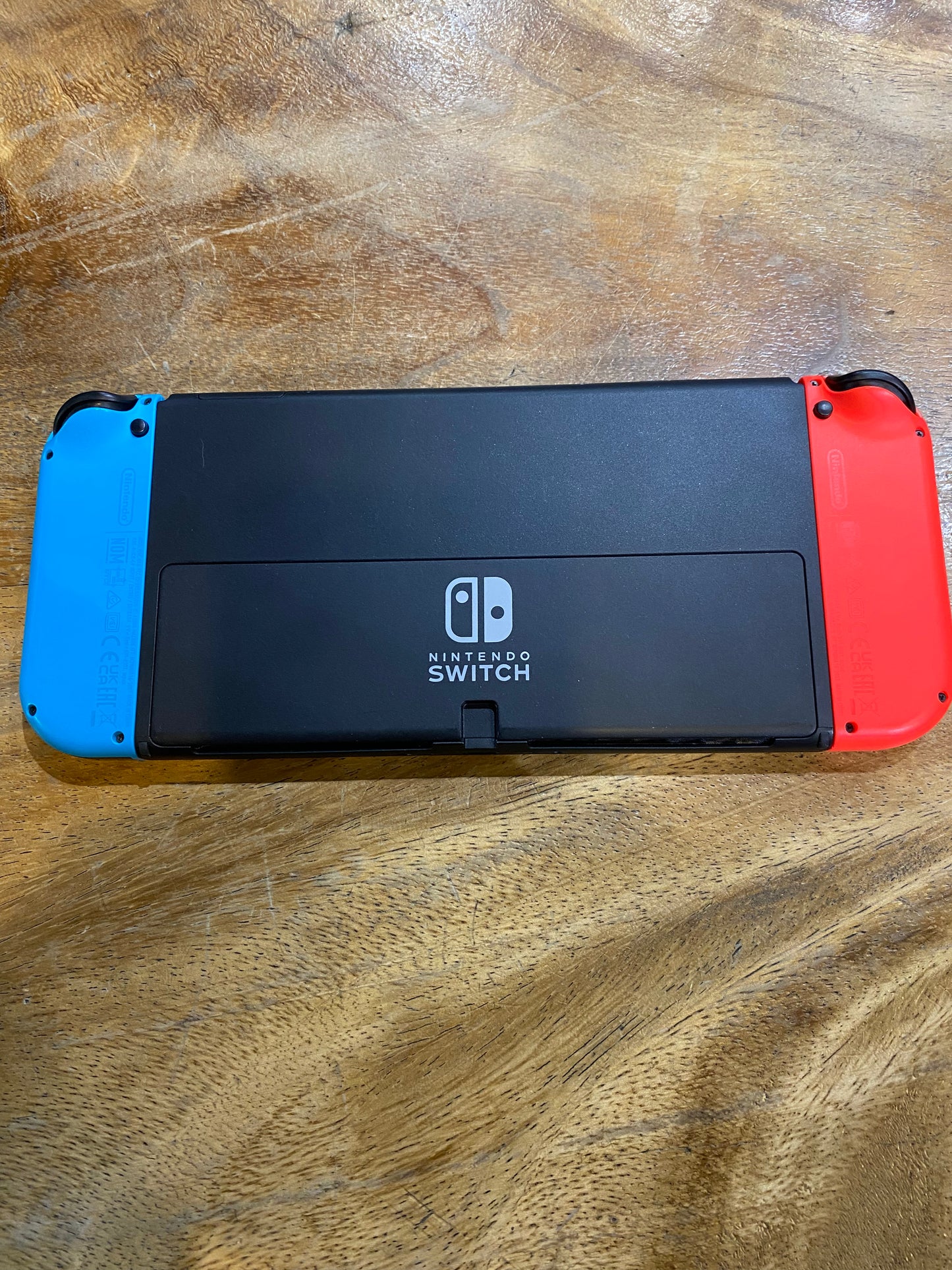 Nintendo Switch OLED 64GB (Producto Unico)