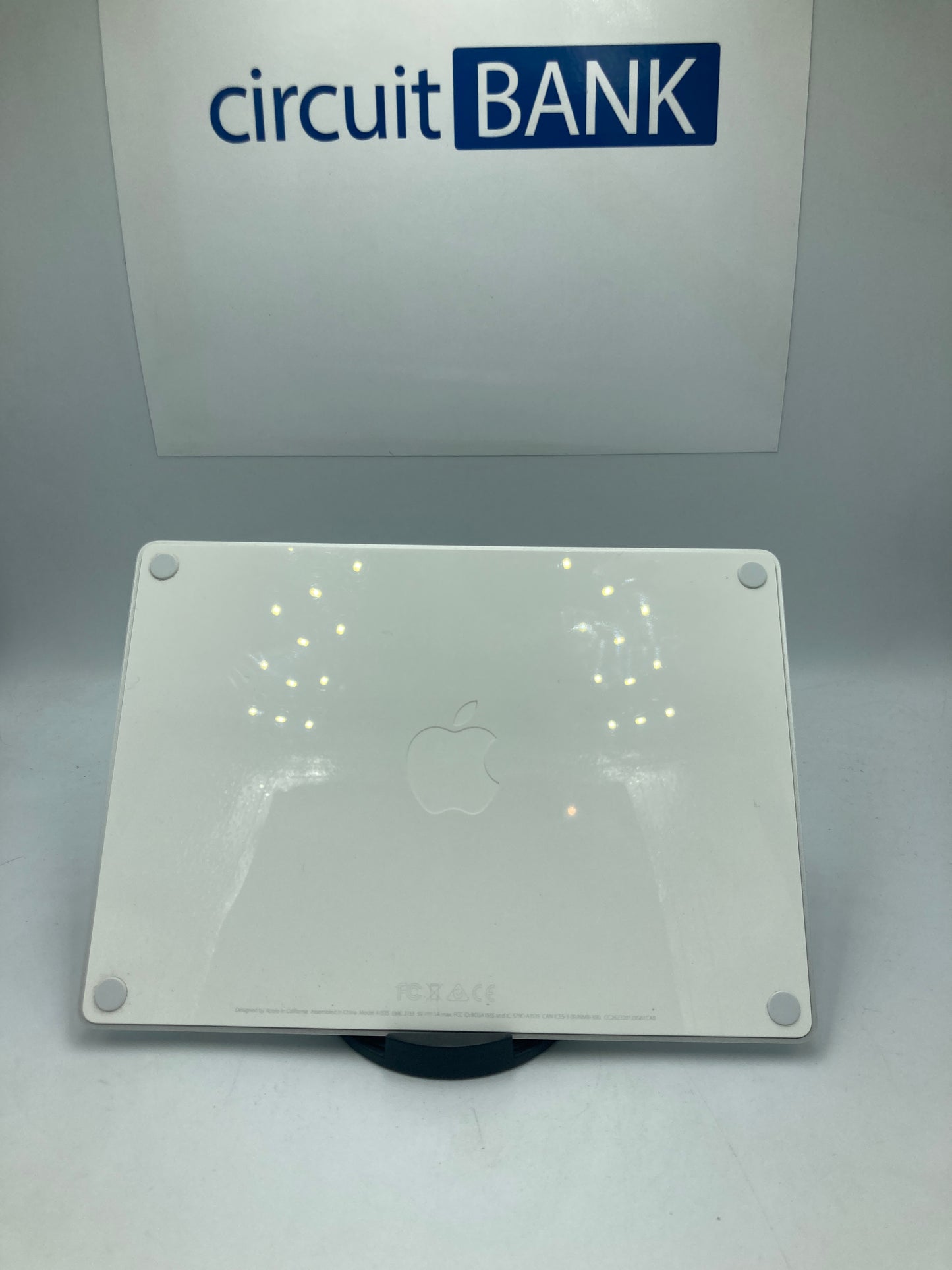 Apple Magic Trackpad 2 (Producto Único)