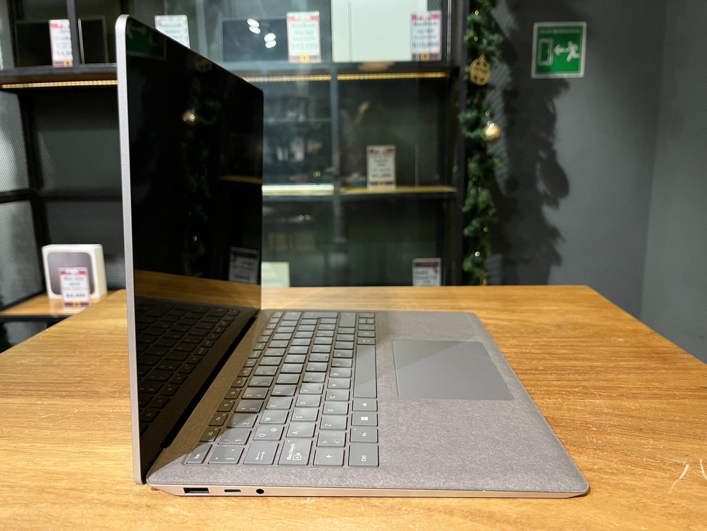 Microsoft Surface Laptop 5 256GB / 8GB RAM