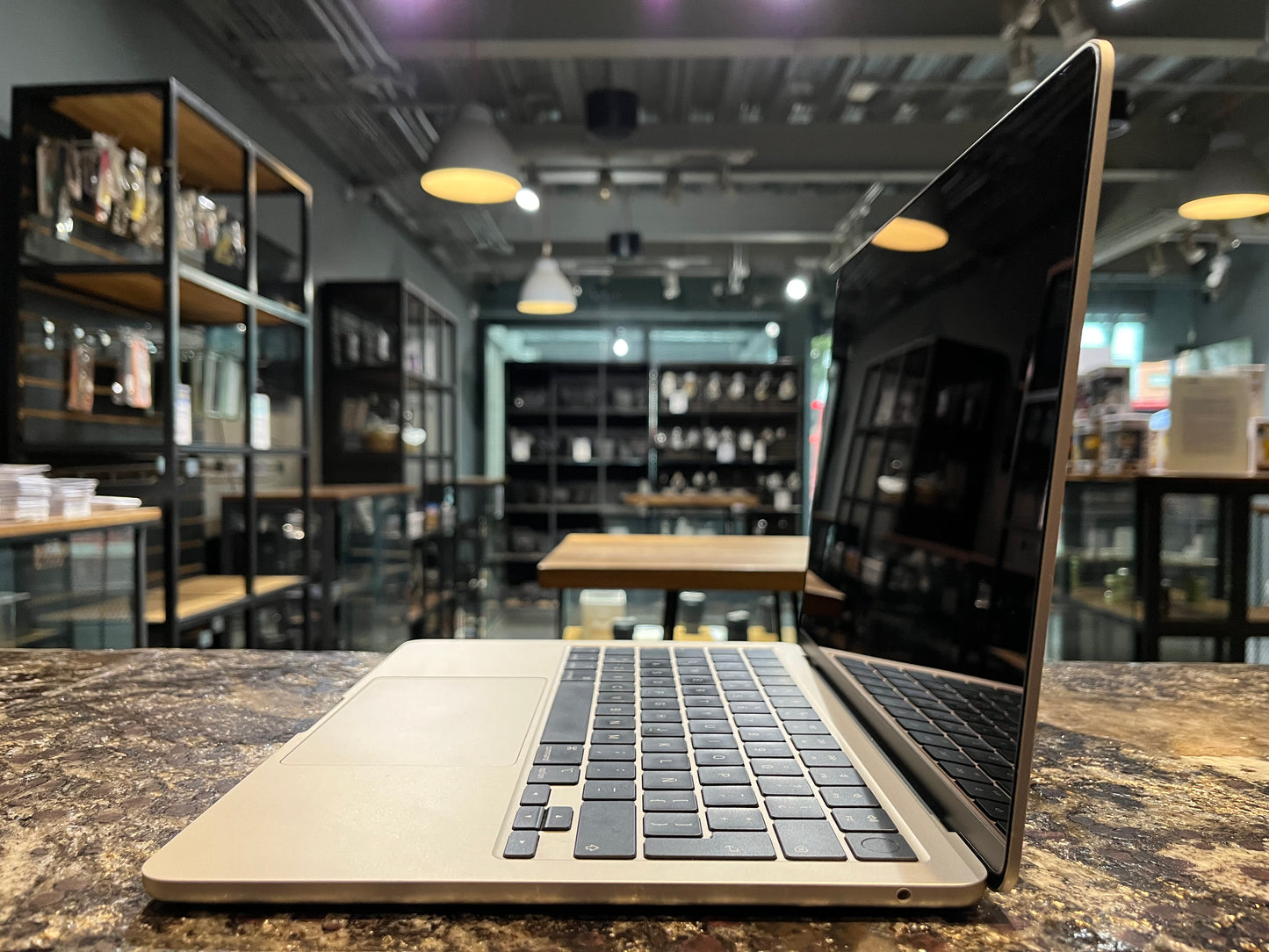 Apple MacBook Air M2 2022 13" 256GB / 8GB RAM