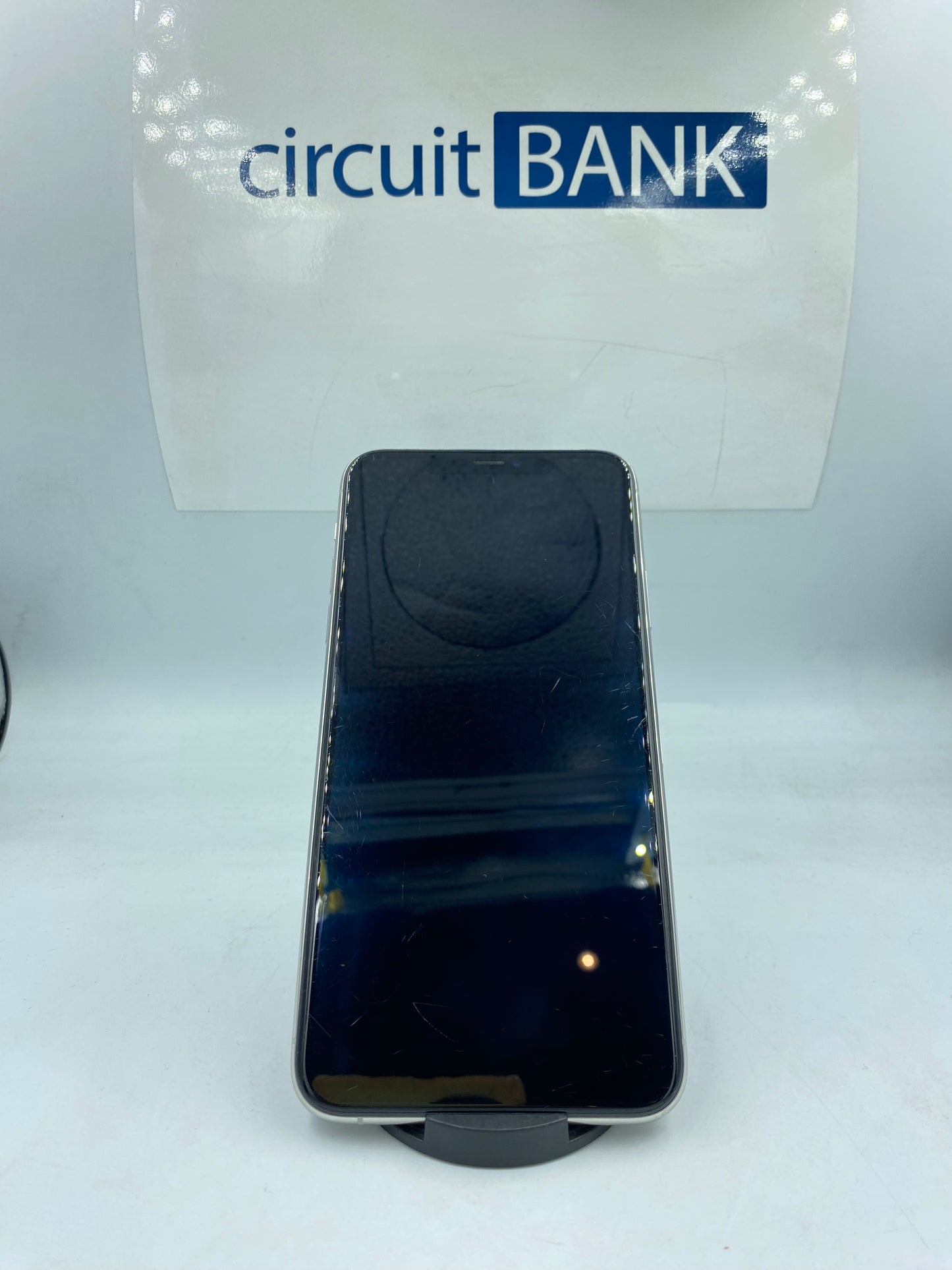 iPhone 11 Pro Max 64GB (Producto Unico)