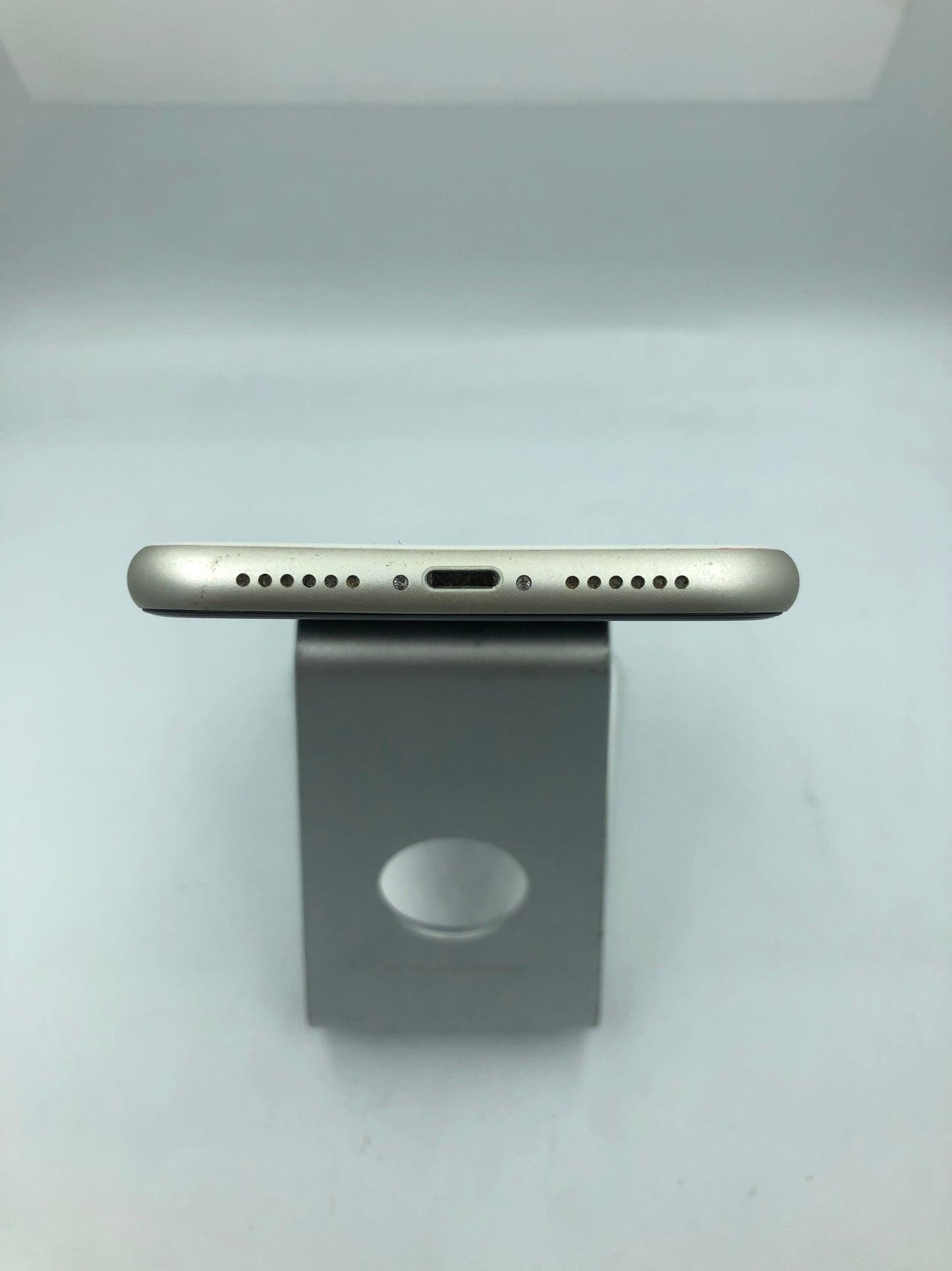 iPhone 11 64 GB (Producto Unico)