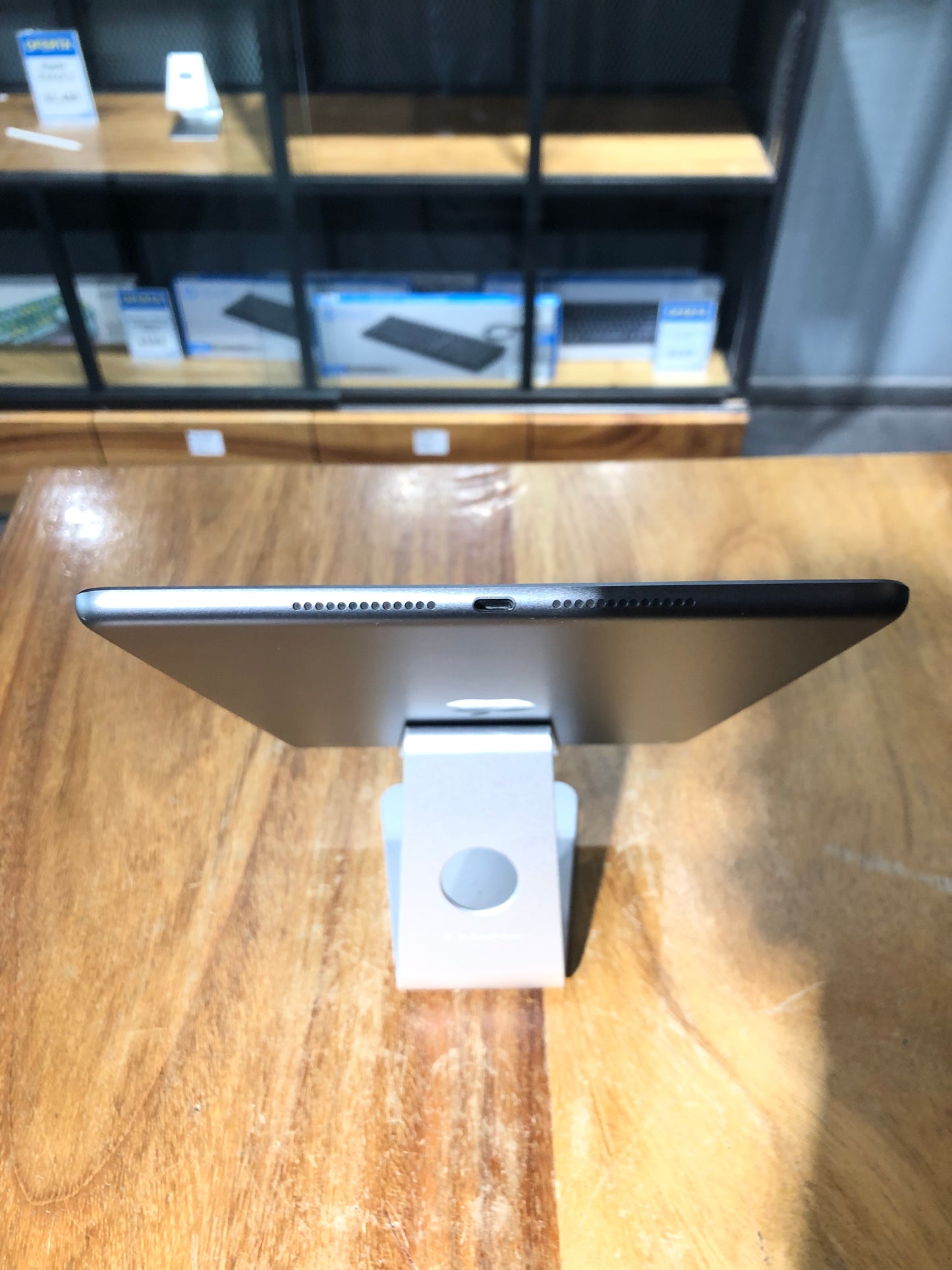 iPad 8th Gen 32GB (Producto Único)