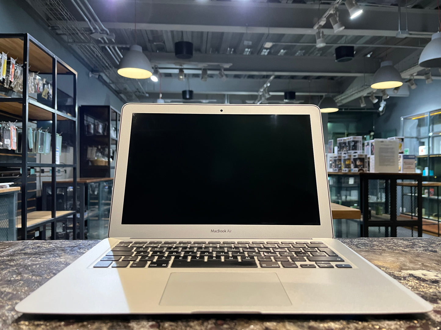 MacBook Air "13 2017 128GB / 8GB RAM