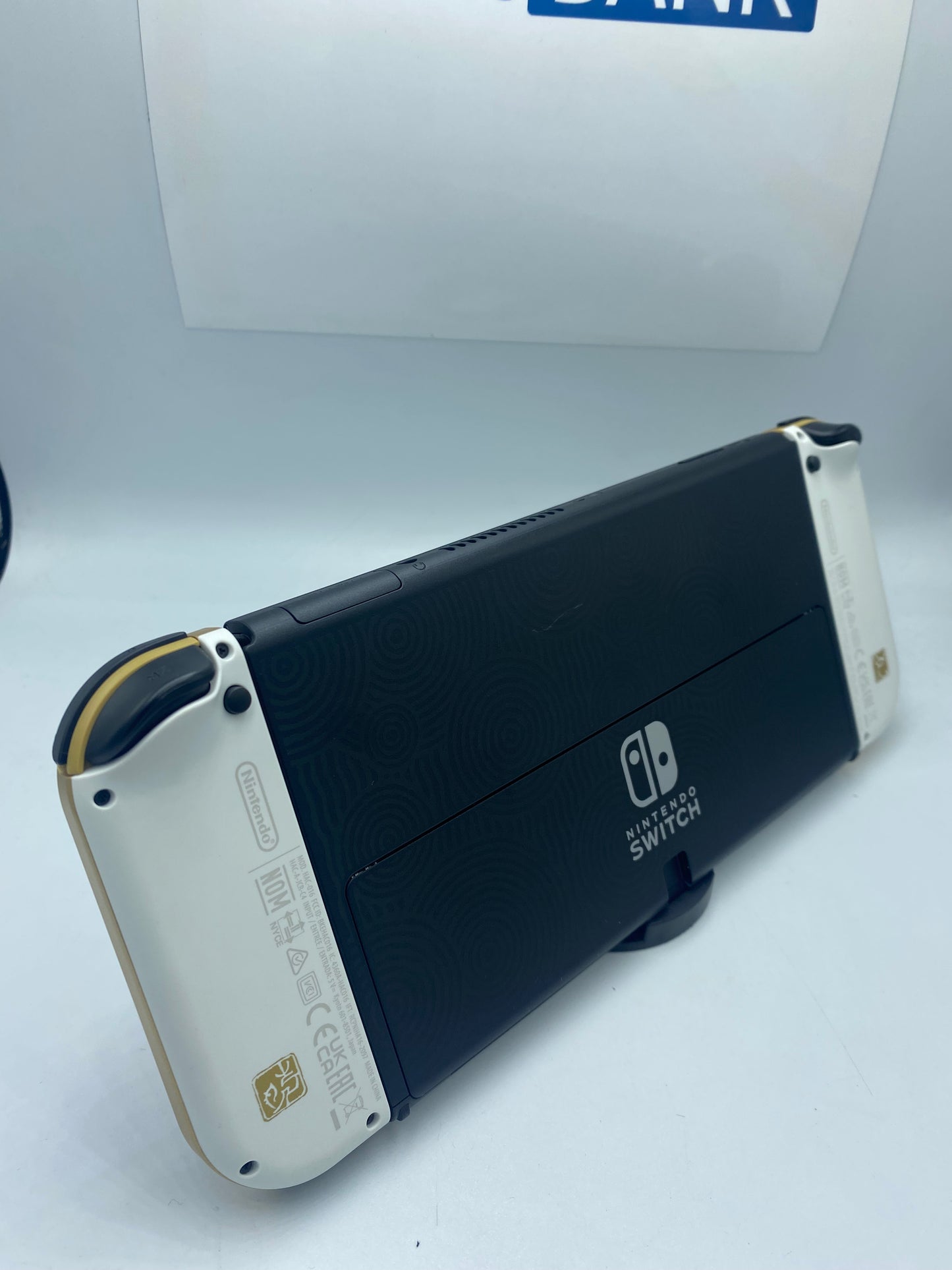 Nintendo Switch Oled Edición The Legend of Zelda (Producto Único)