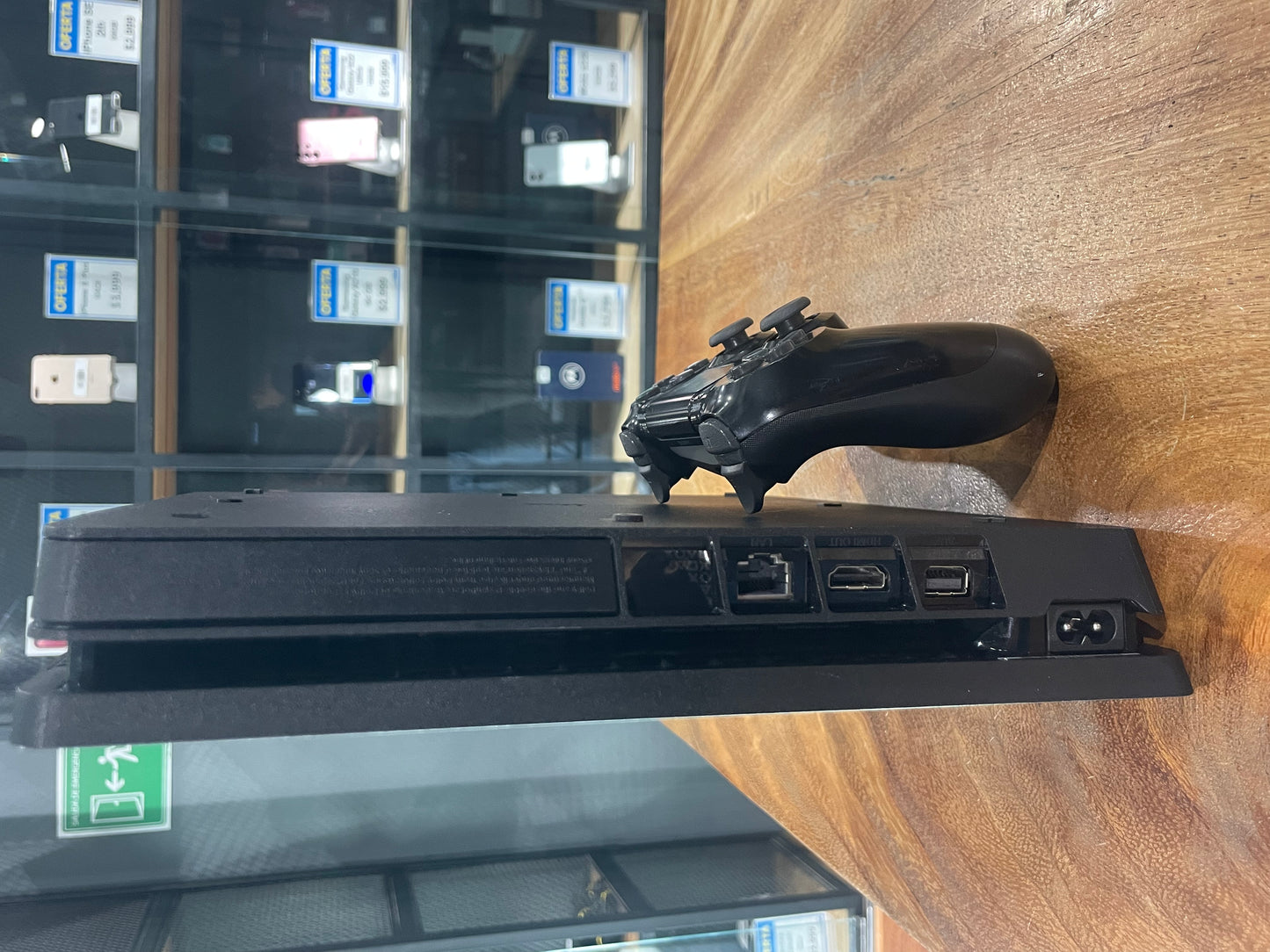 Playstation 4 Slim 1TB (Producto Único)