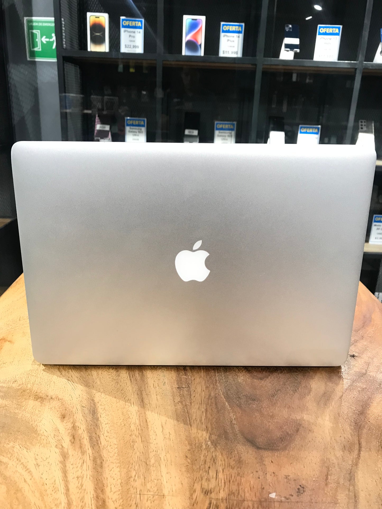 MacBook Pro 15" Retina 2015 (Producto Unico)