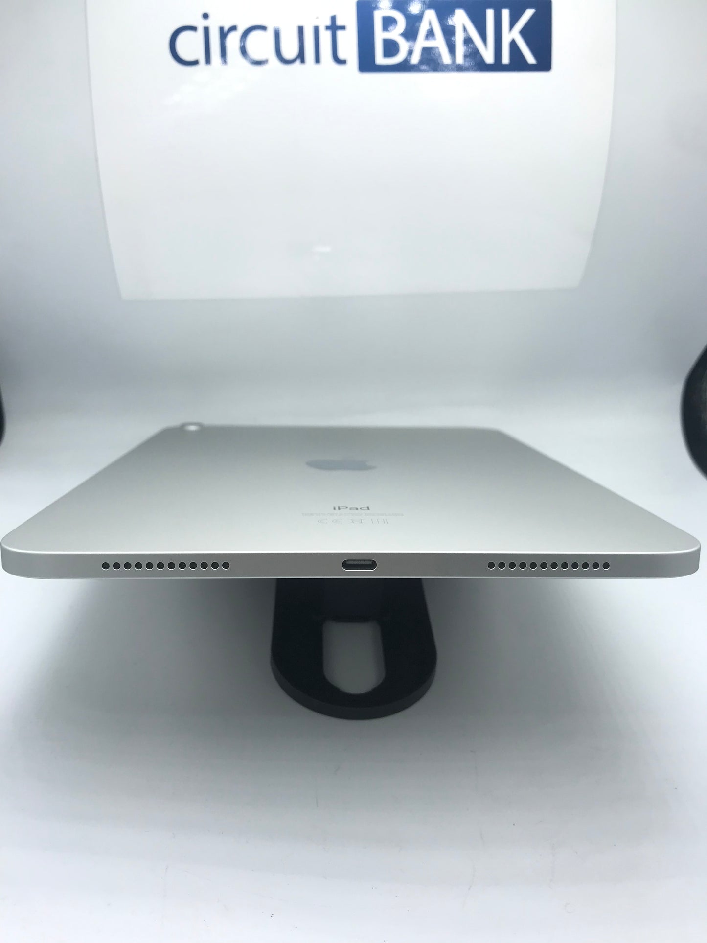 iPad 10th Gen 10.9" 64GB (Producto Unico)