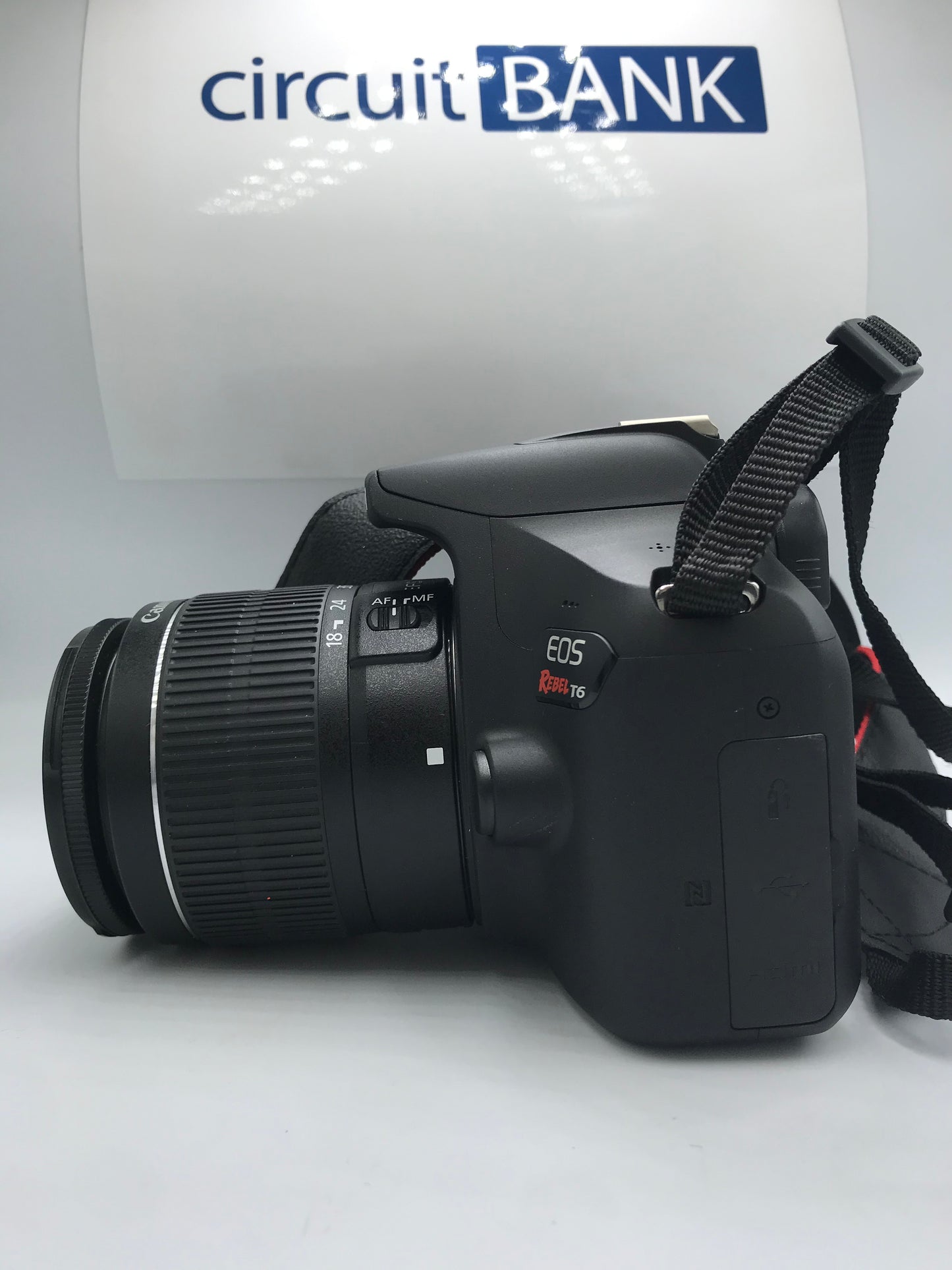 Camara Canon EOS Rebel T6 (Producto Único)