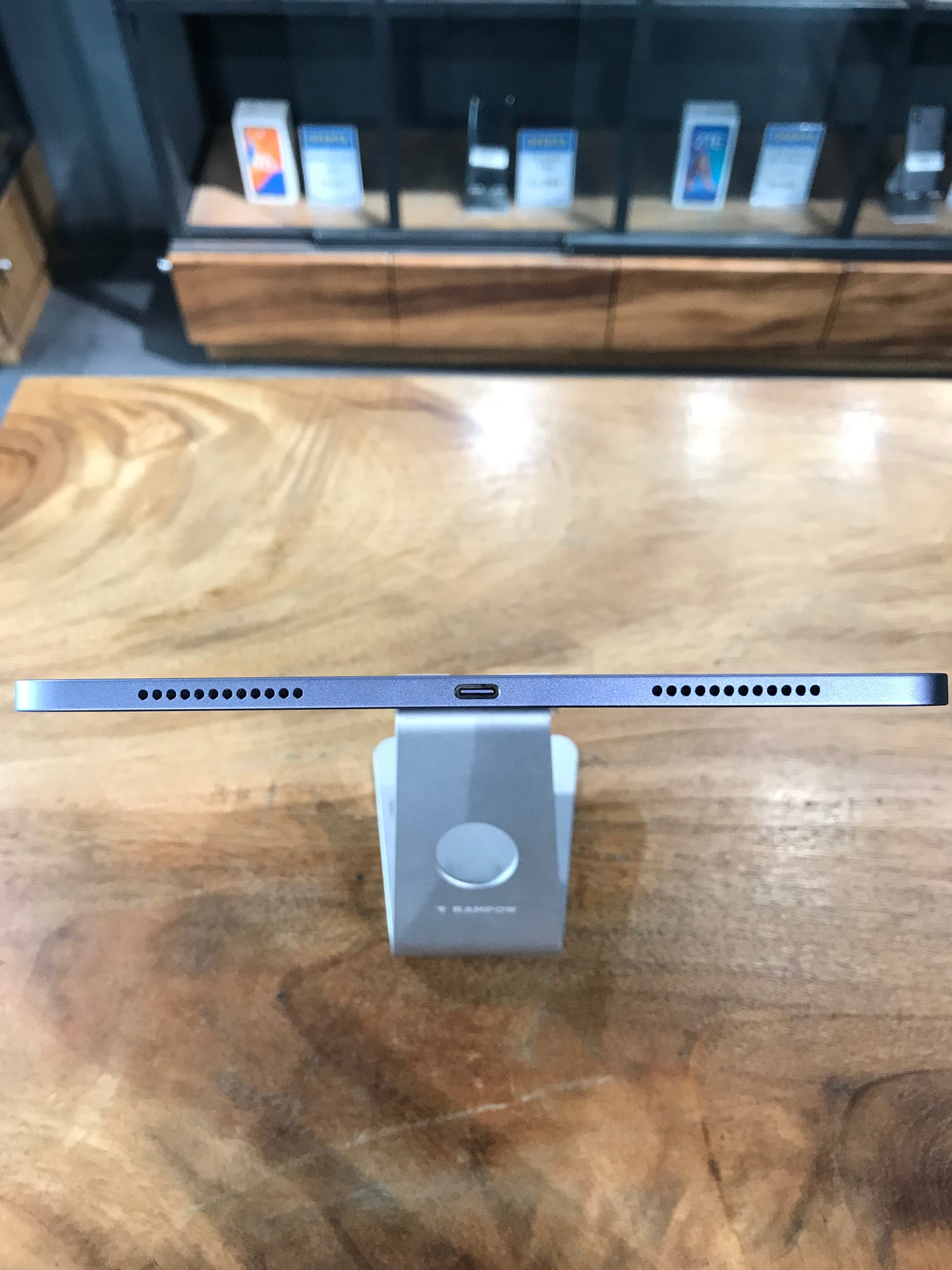 iPad Air 5th Gen Wi-Fi 64GB (Producto Unico)
