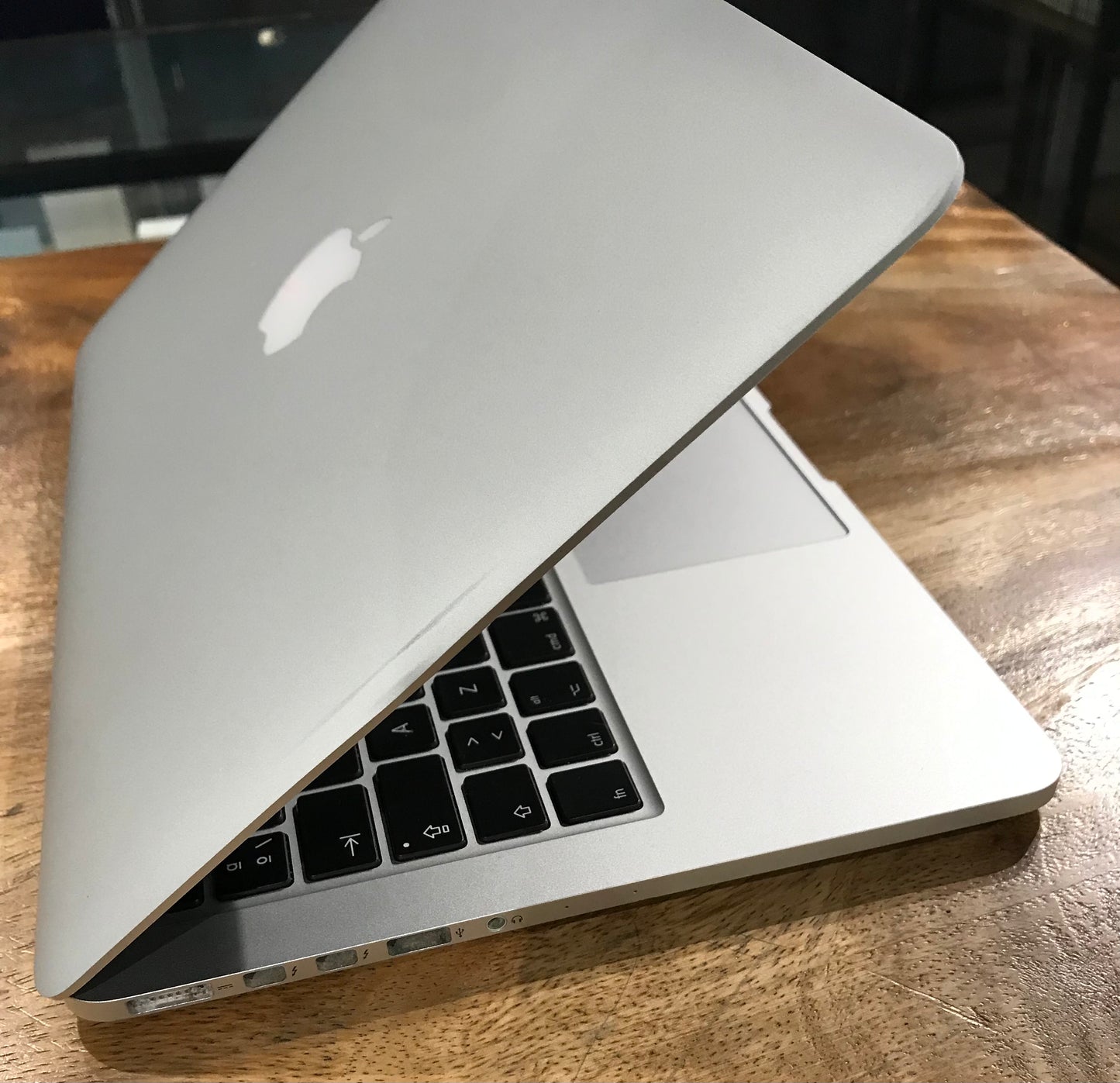MacBook Pro 13" A1502 (Producto Unico)