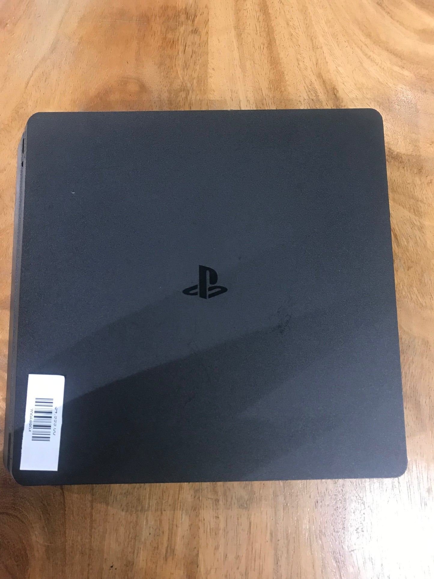 PlayStation Slim 4 1TB (Producto Único)