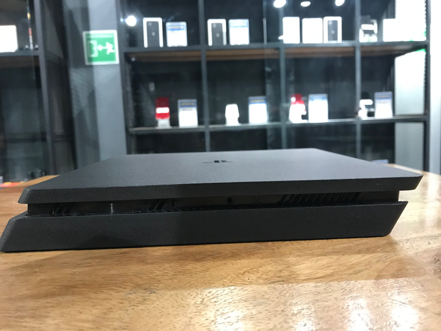 Play Station 4 Slim 1TB (Producto Unico)