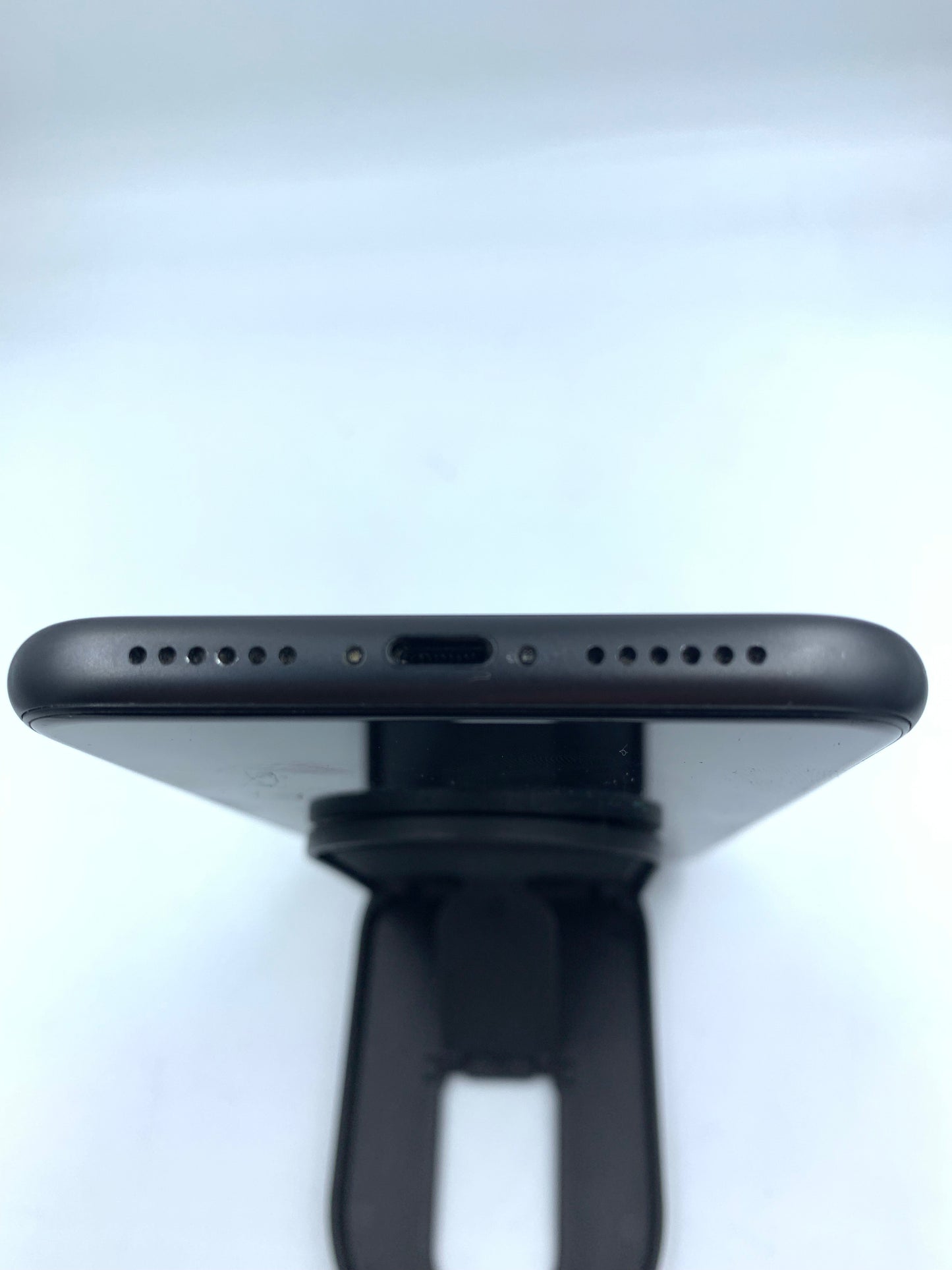 iPhone 11 64GB (Producto Único)