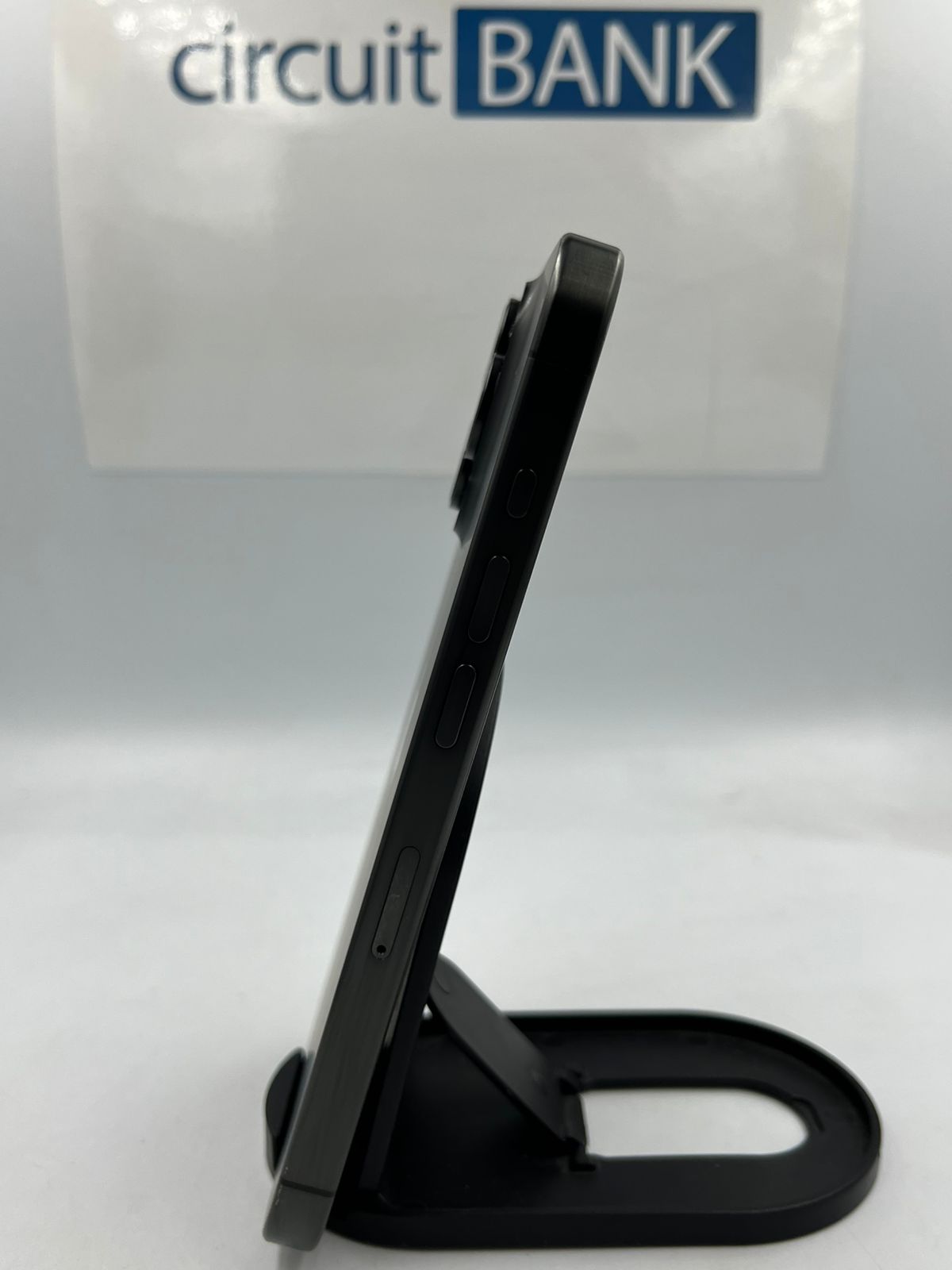 Apple iPhone 15 Pro 128GB / Negro