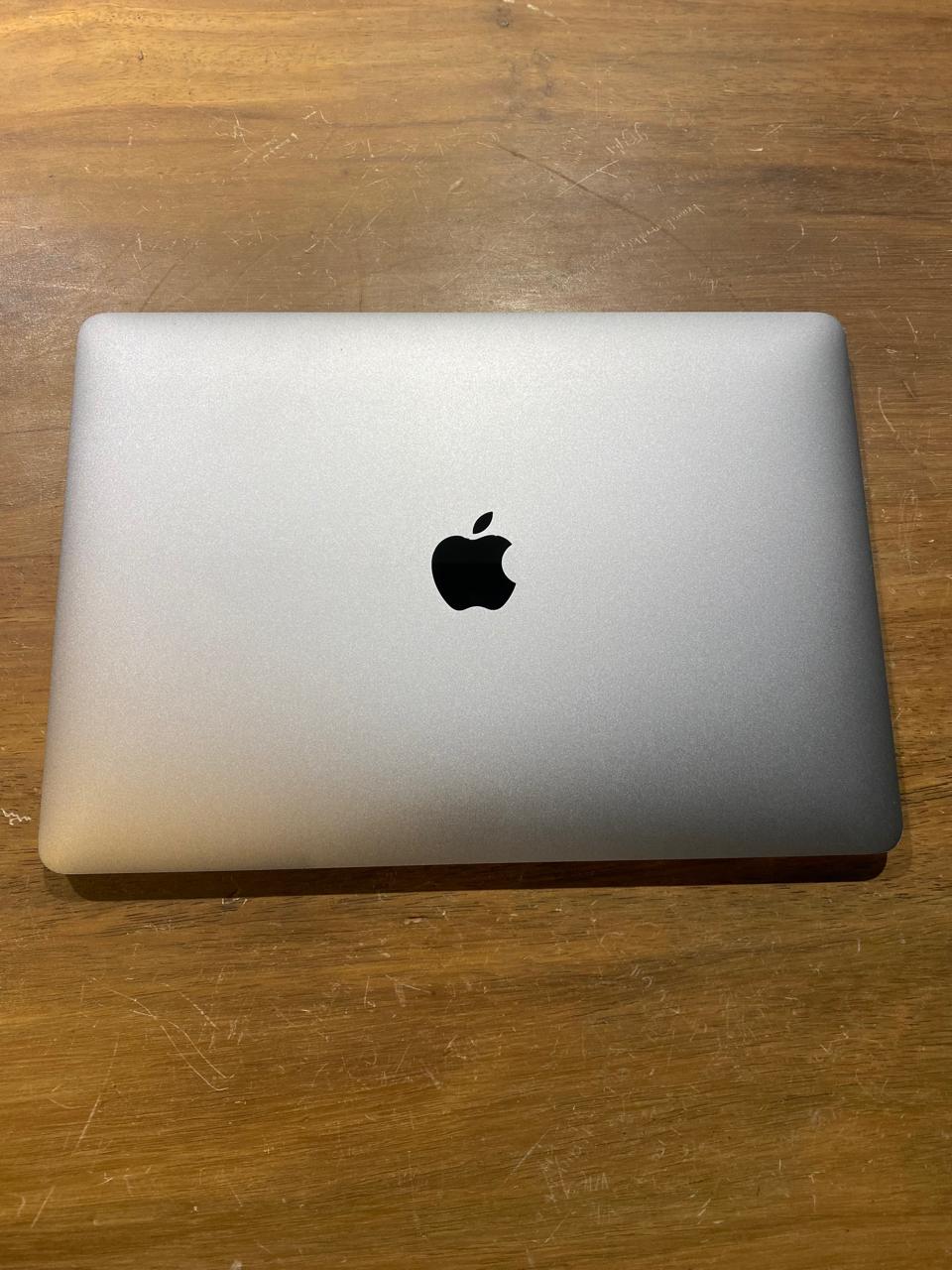Apple MacBook Pro 13" 2020 M1 Touchbar 512GB SSD / 8GB RAM