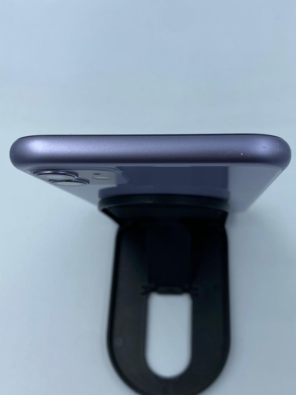 iPhone 11 64GB