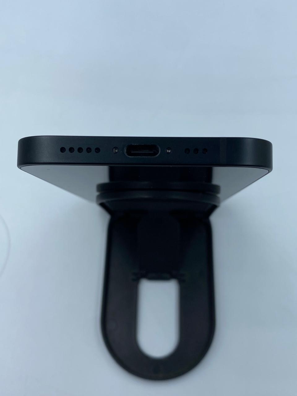 Apple iPhone 16e 128GB