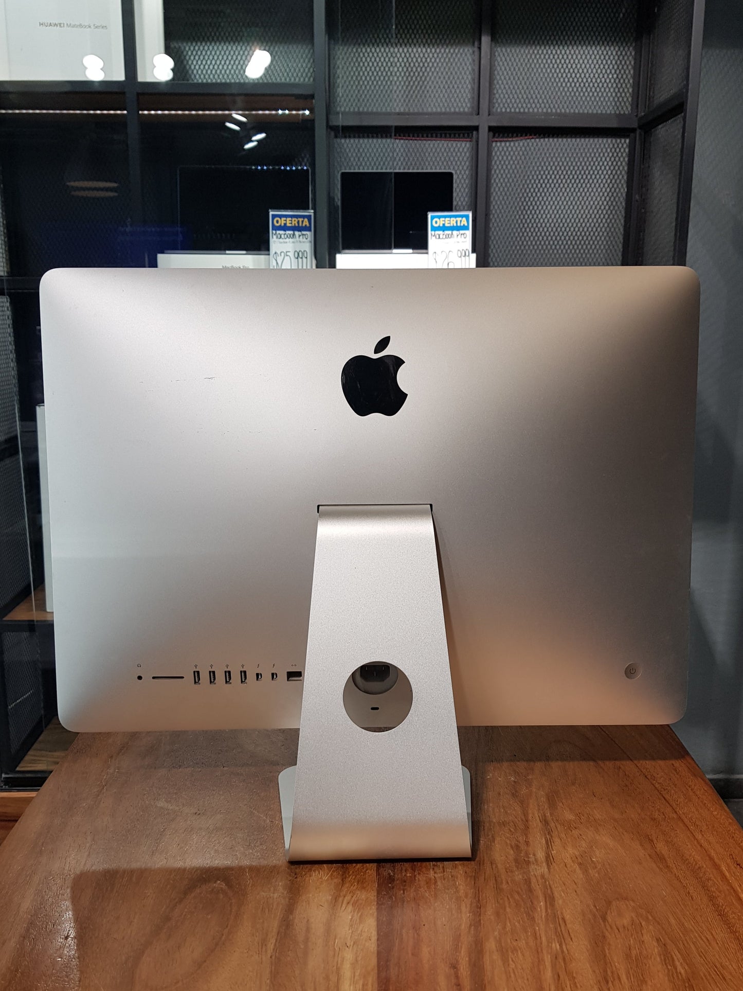 iMac 21" 4K (2015) (Producto Único)