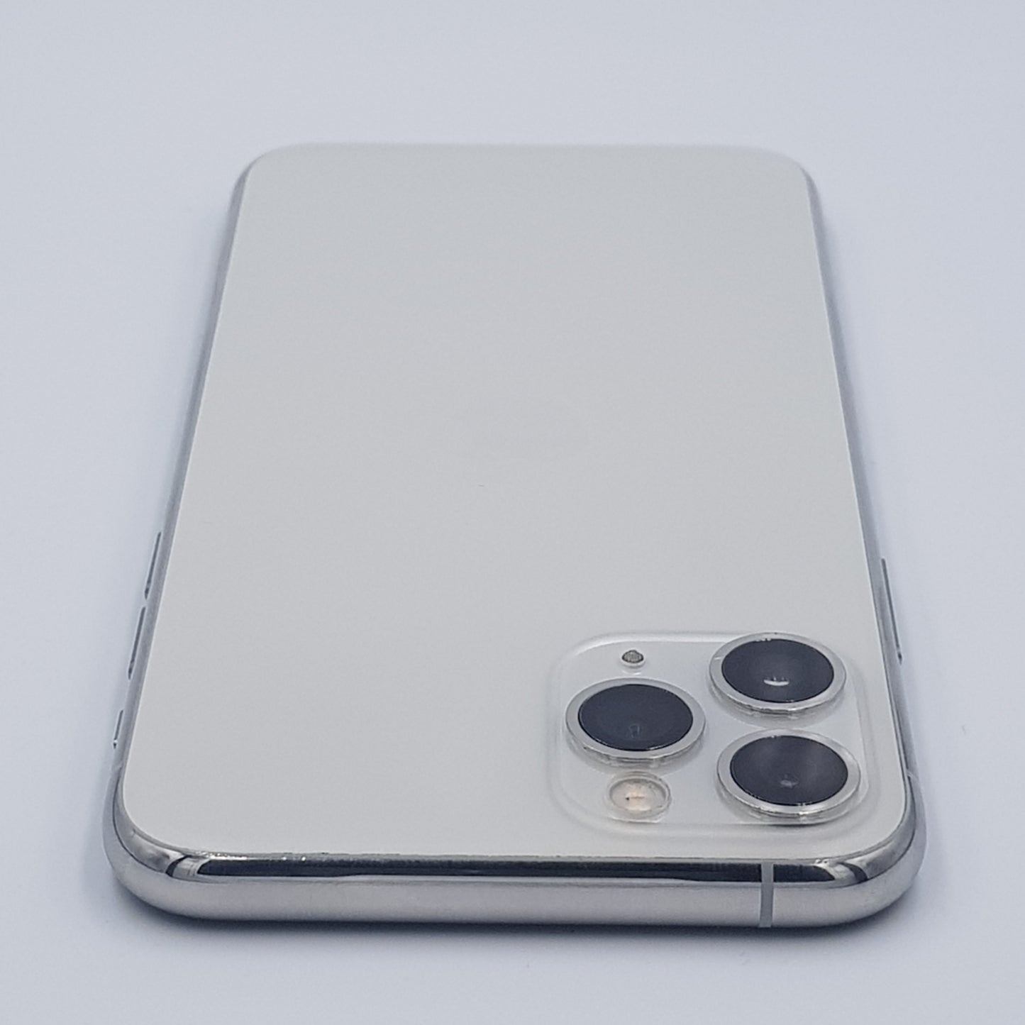 iPhone 11 Pro (Producto Único)