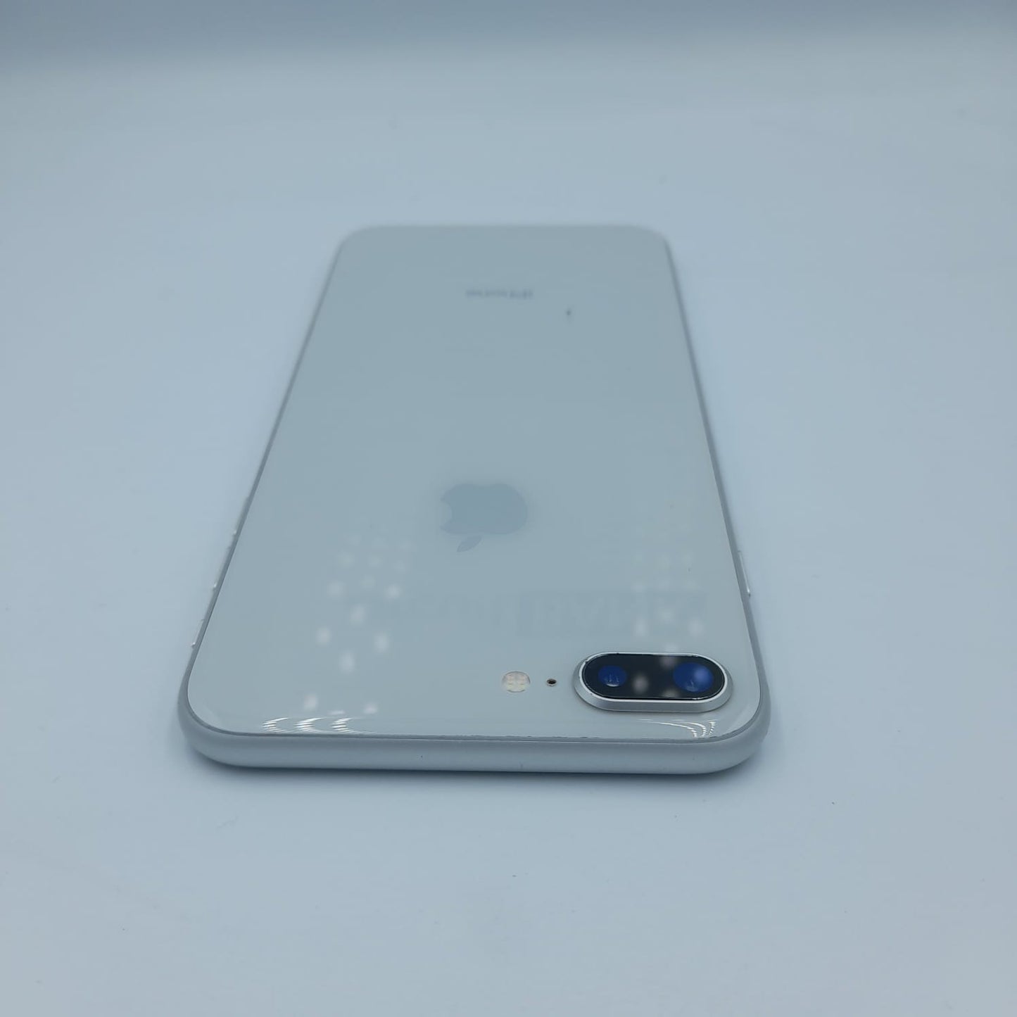 iPhone 8 Plus (Producto Único)