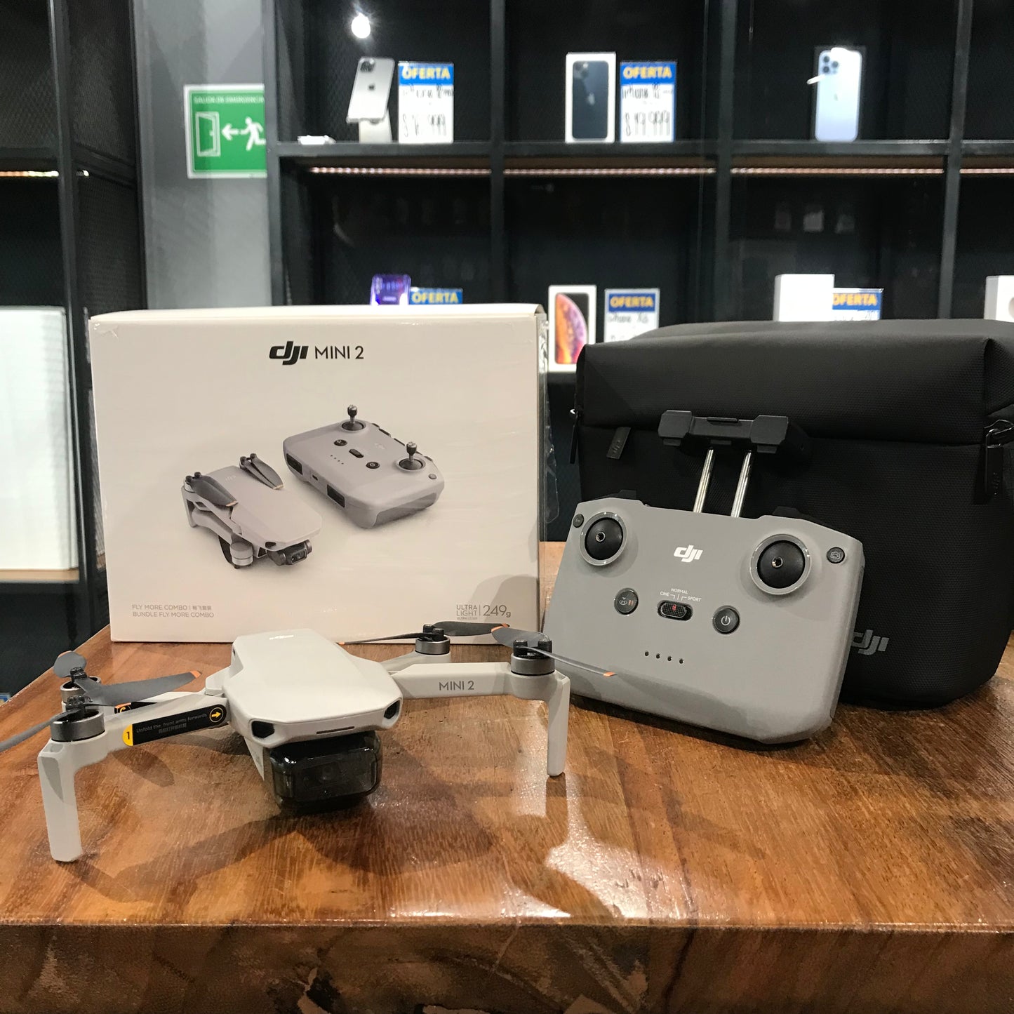 Dron DJI Mavic Mini 2 Fly More Combo (Producto Único)