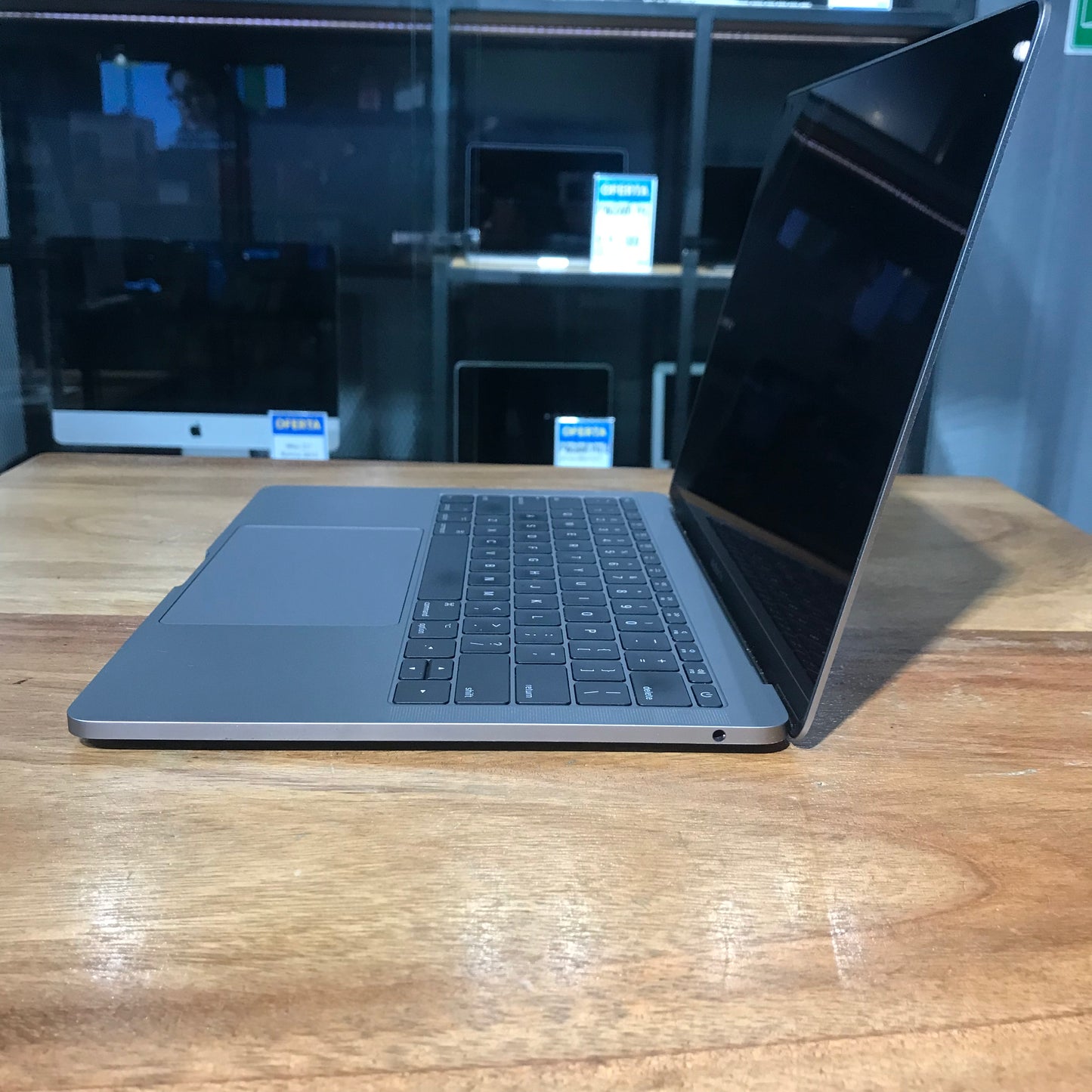 Macbook Pro "13" 2017 (Producto Único)