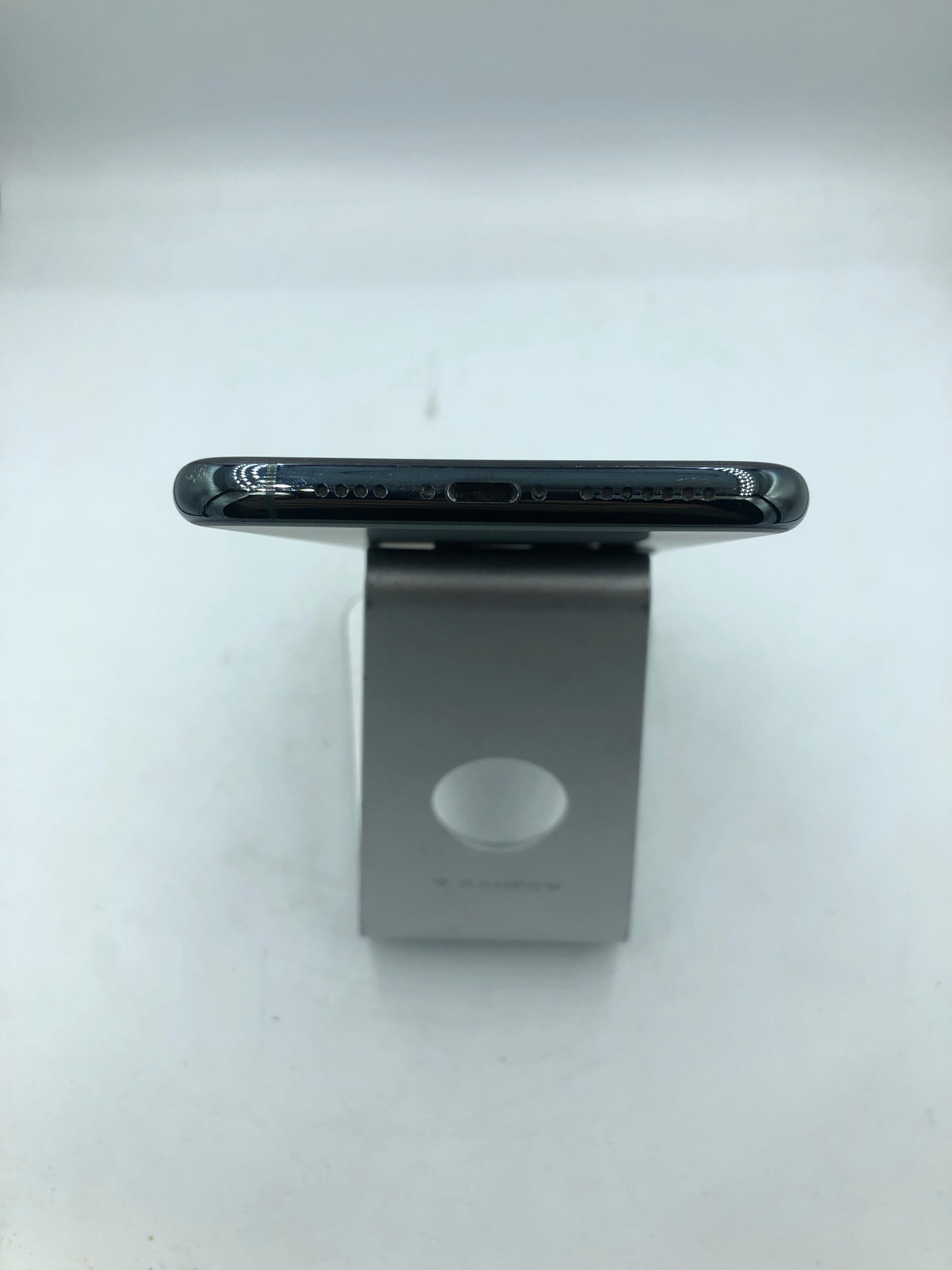 iPhone 11 Pro Max (Producto Único)