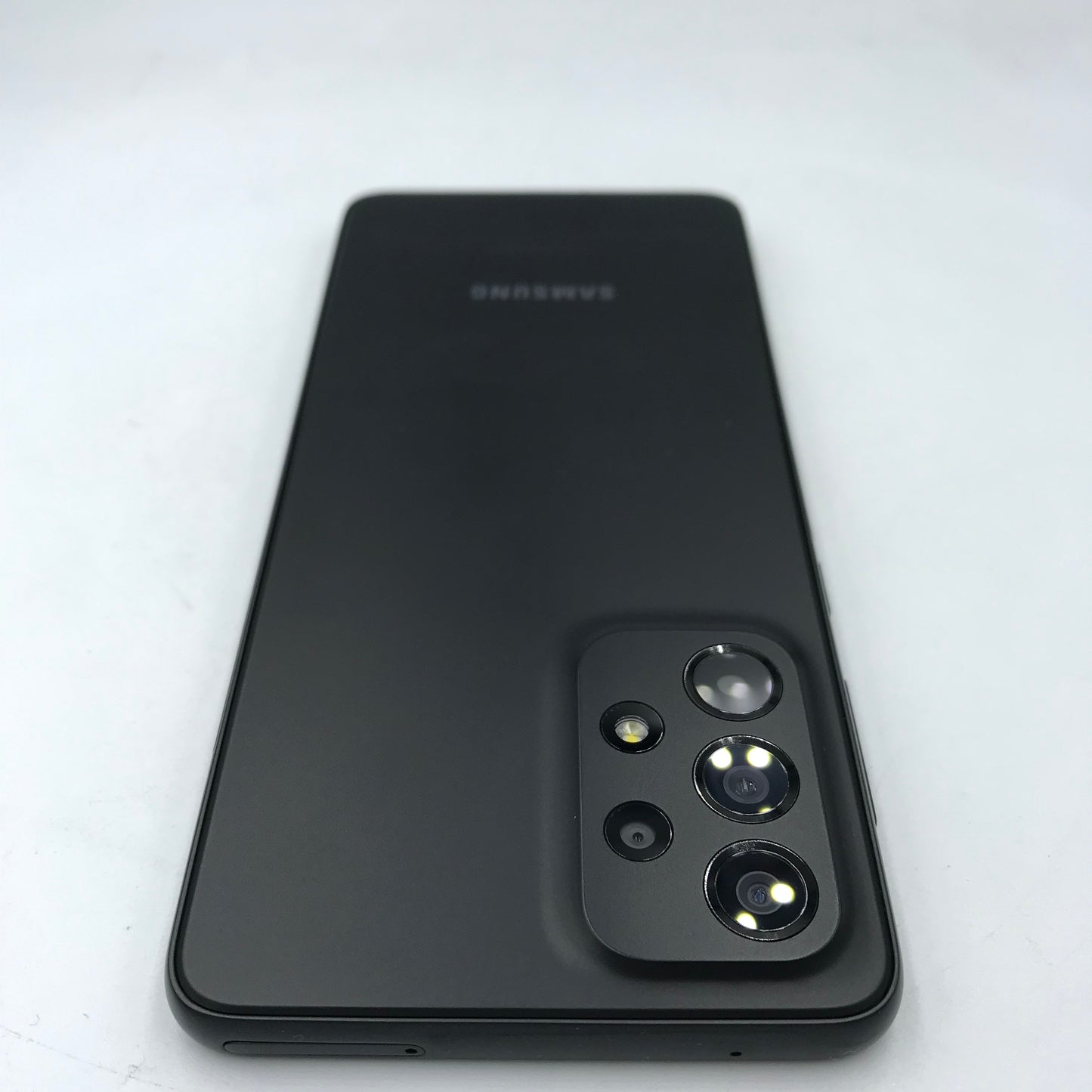 Samsung Galaxy A33 5G 128GB (Producto Único)