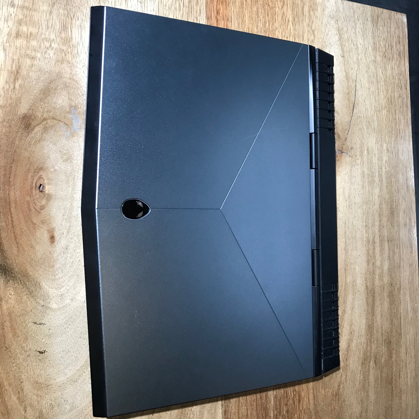 Laptop Gamer Dell Alienware 15 R3 (Producto Unico)