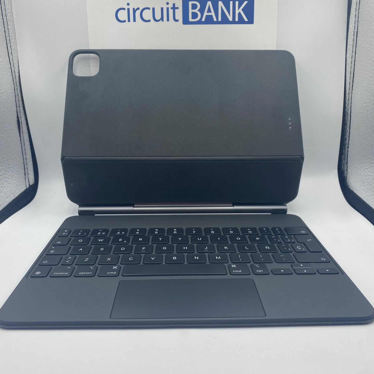 Magic Keyboard (Producto Único)