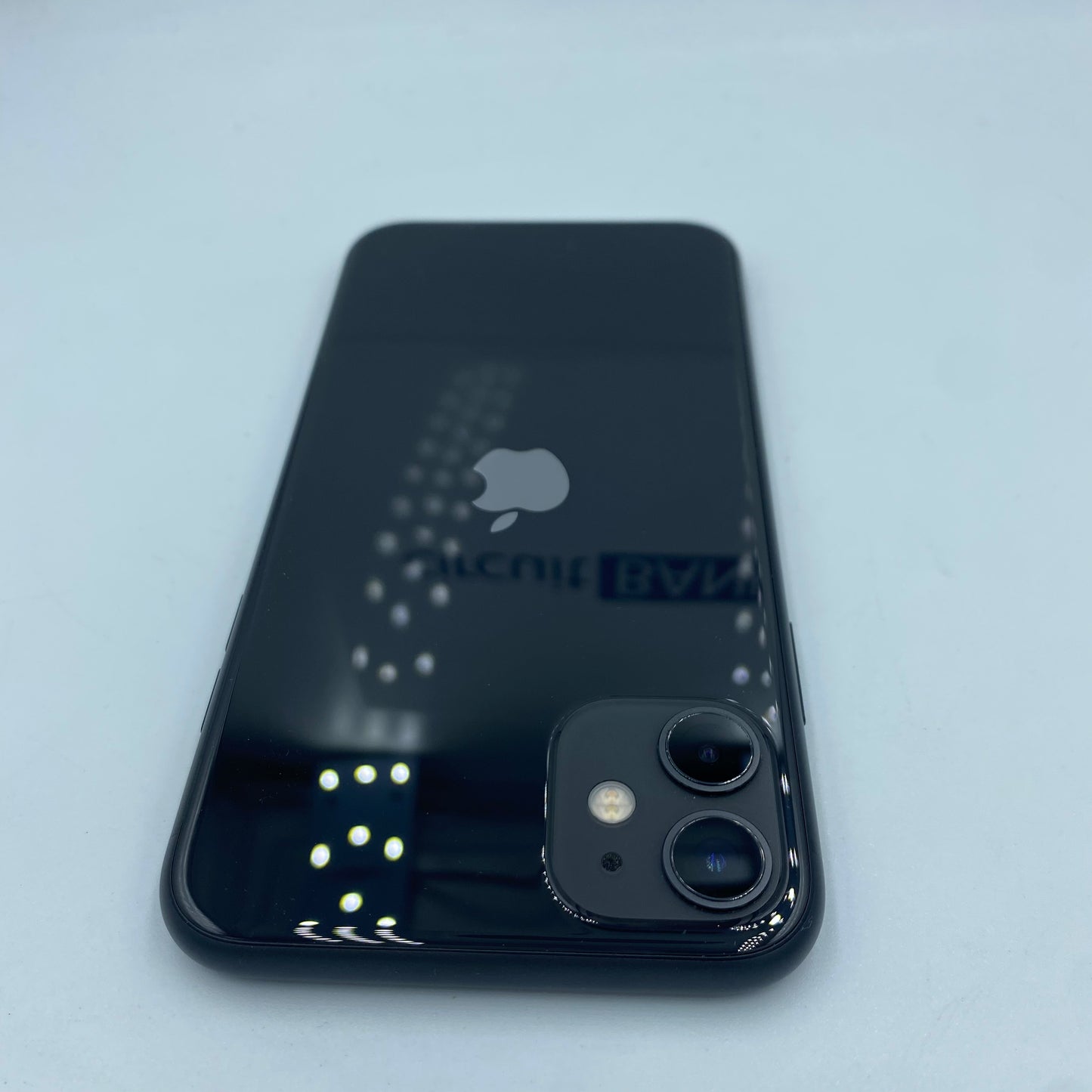 IPhone 11 64GB (Producto Único)