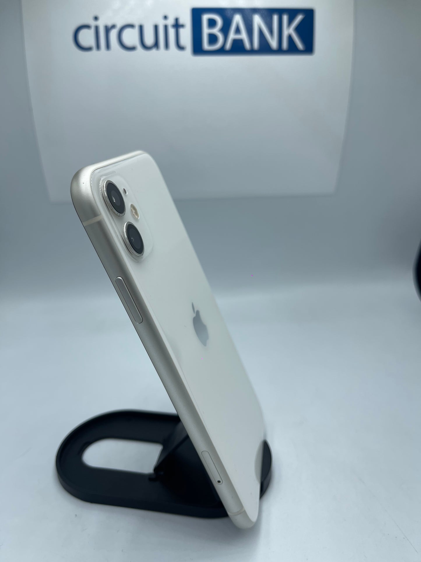 iPhone 11 64GB (Producto Único)