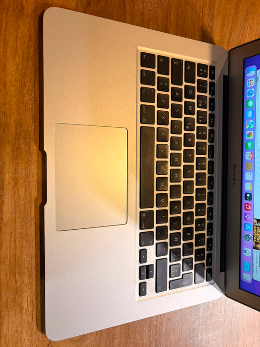 Apple Macbook Air "13" (2016)