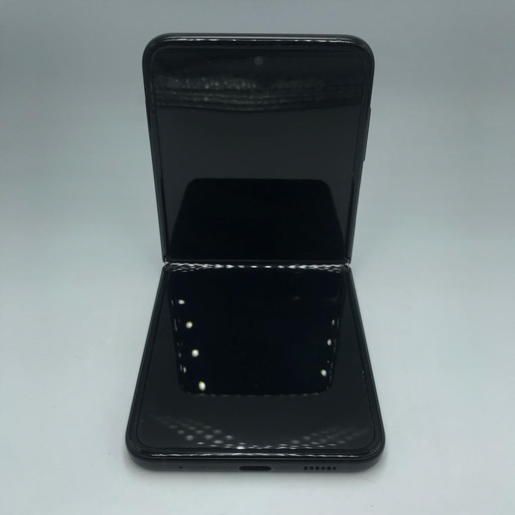 Samsung Galaxy Z Flip 3 5G (Producto Único)