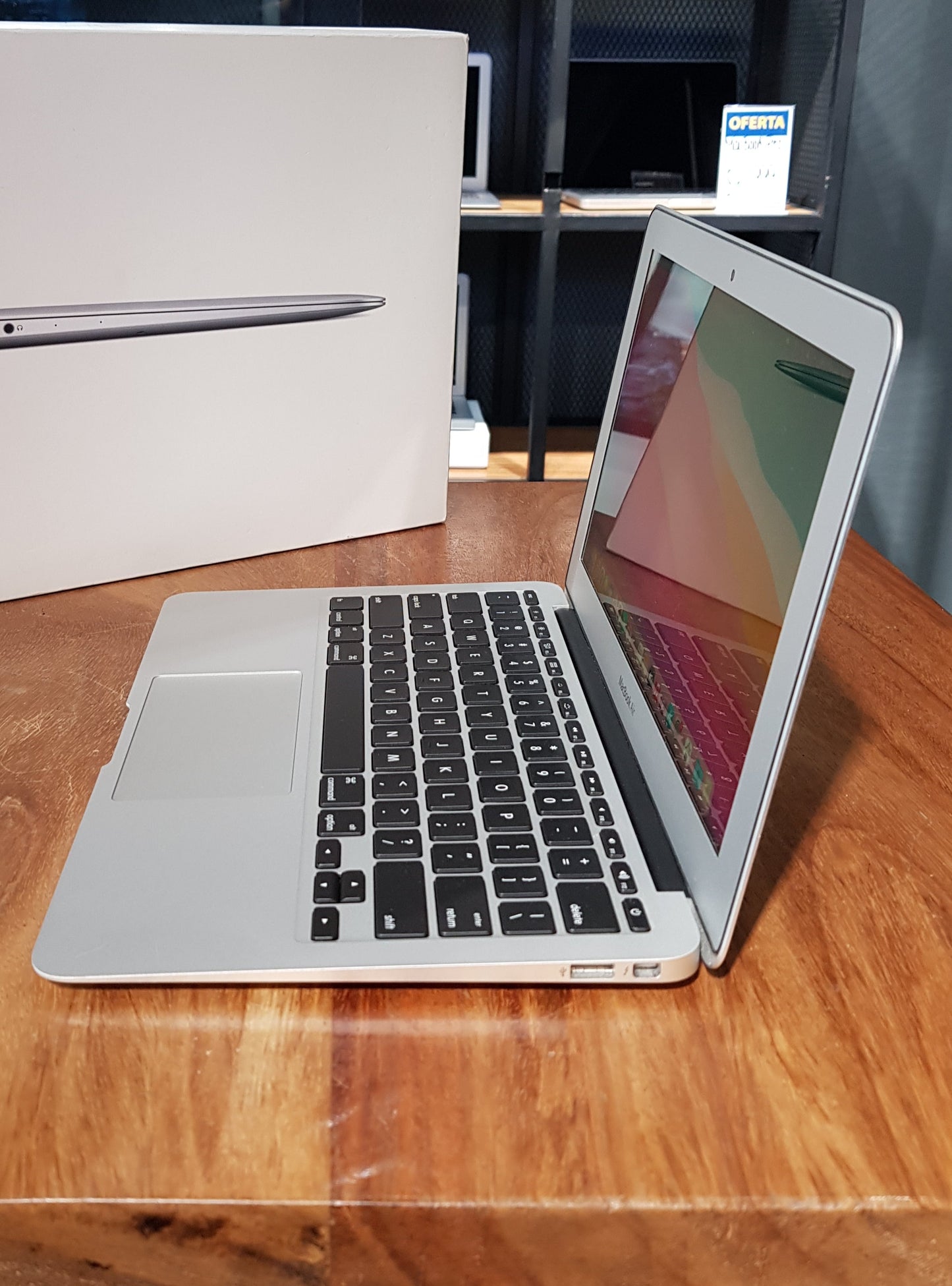 Macbook Air 11¨ 2015  (Producto Unico)
