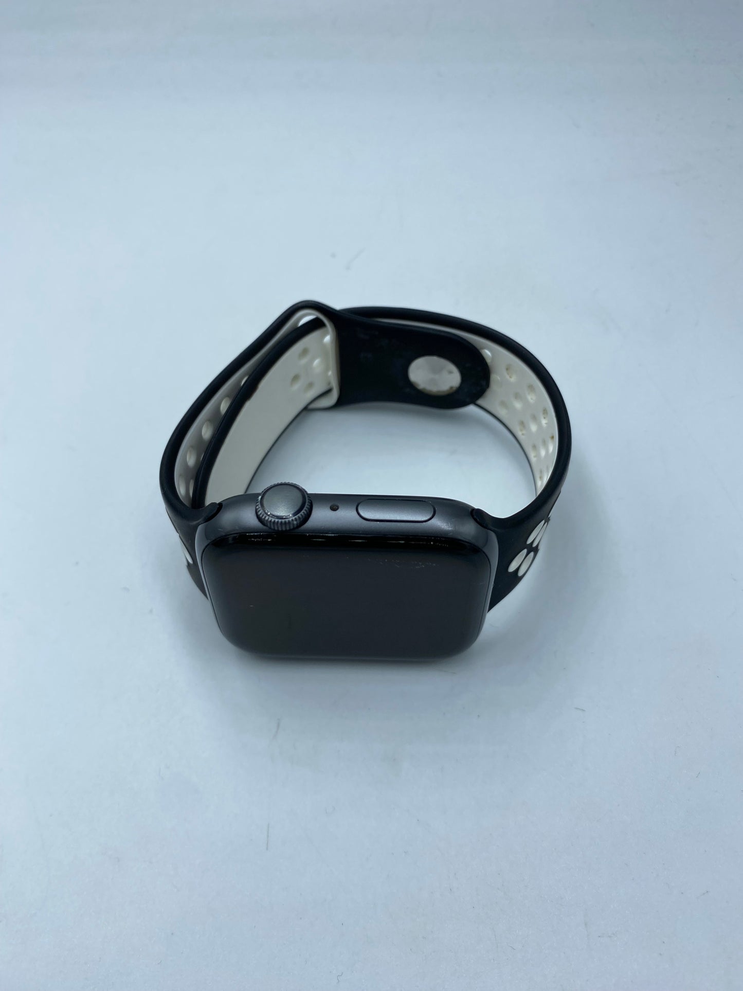 Apple Watch Series 4 44mm (Producto Unico)