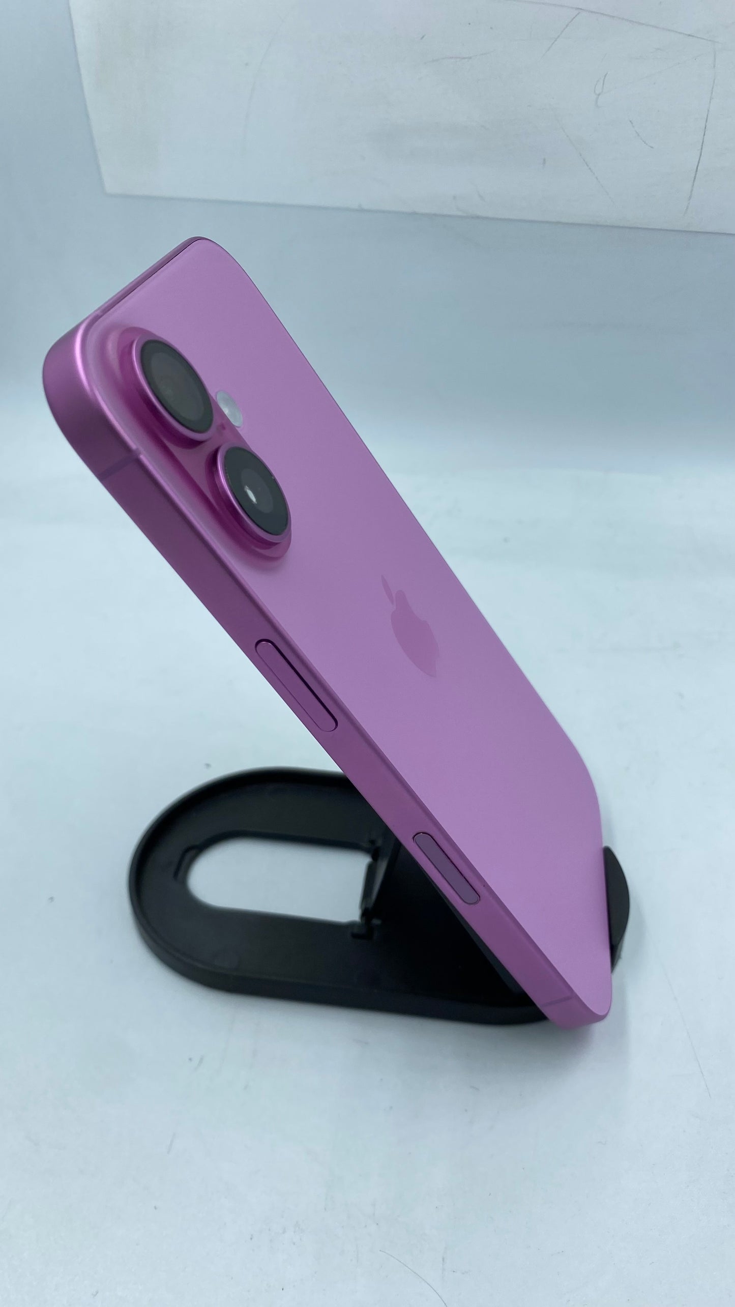 iPhone 16 256GB