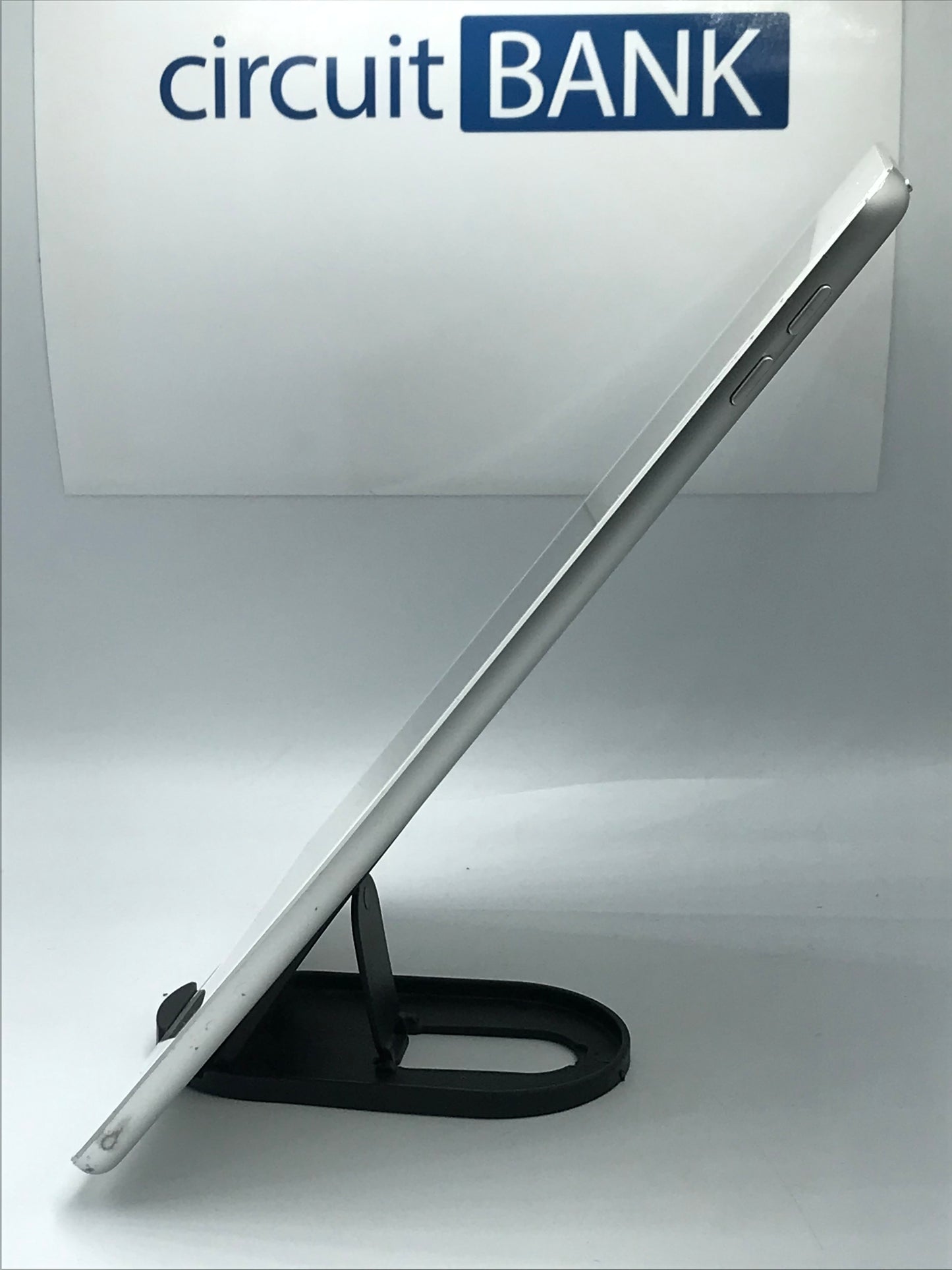 iPad 5ta Gen 32GB (Producto Unico)