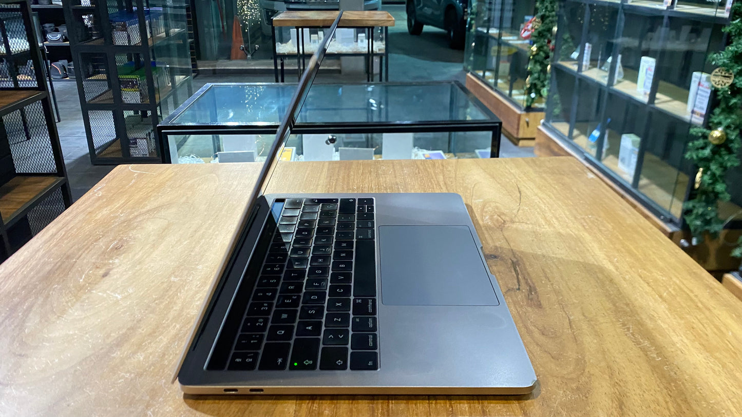 Macbook Pro 13" 2016 256GB
