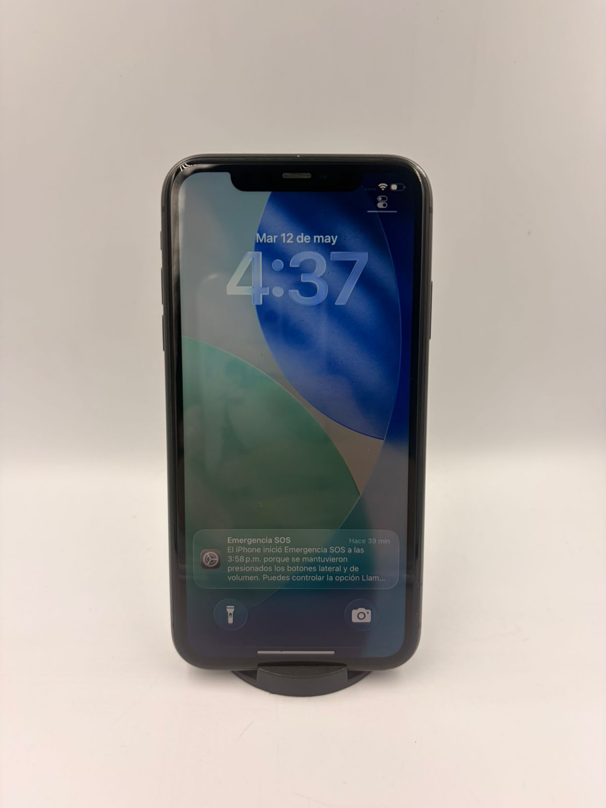 iPhone 11