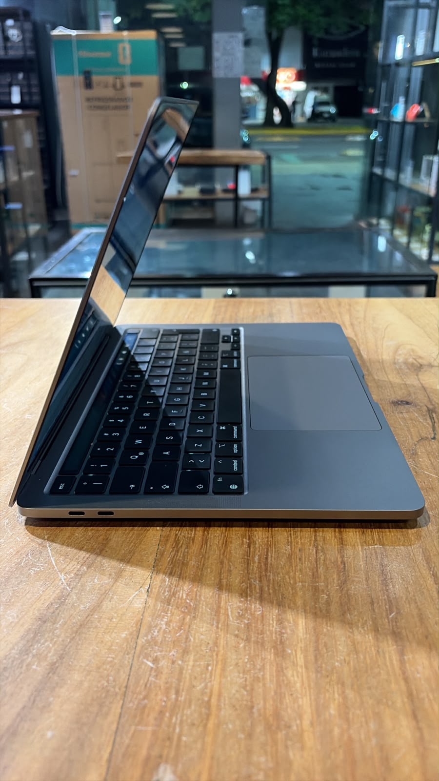 Apple MacBook Pro 13" M2 2022
