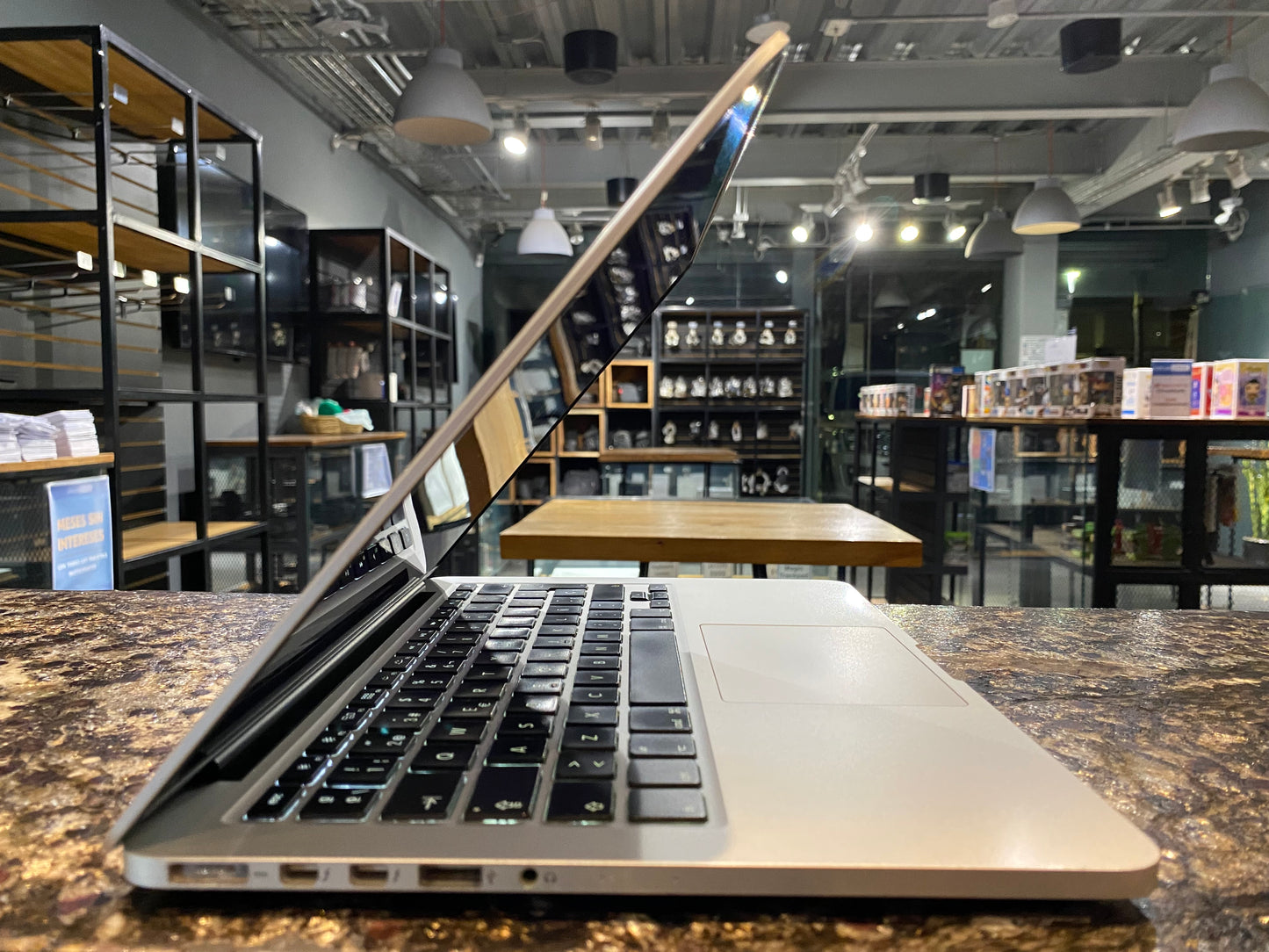 Macbook Pro 13" 2015 (Producto Unico)