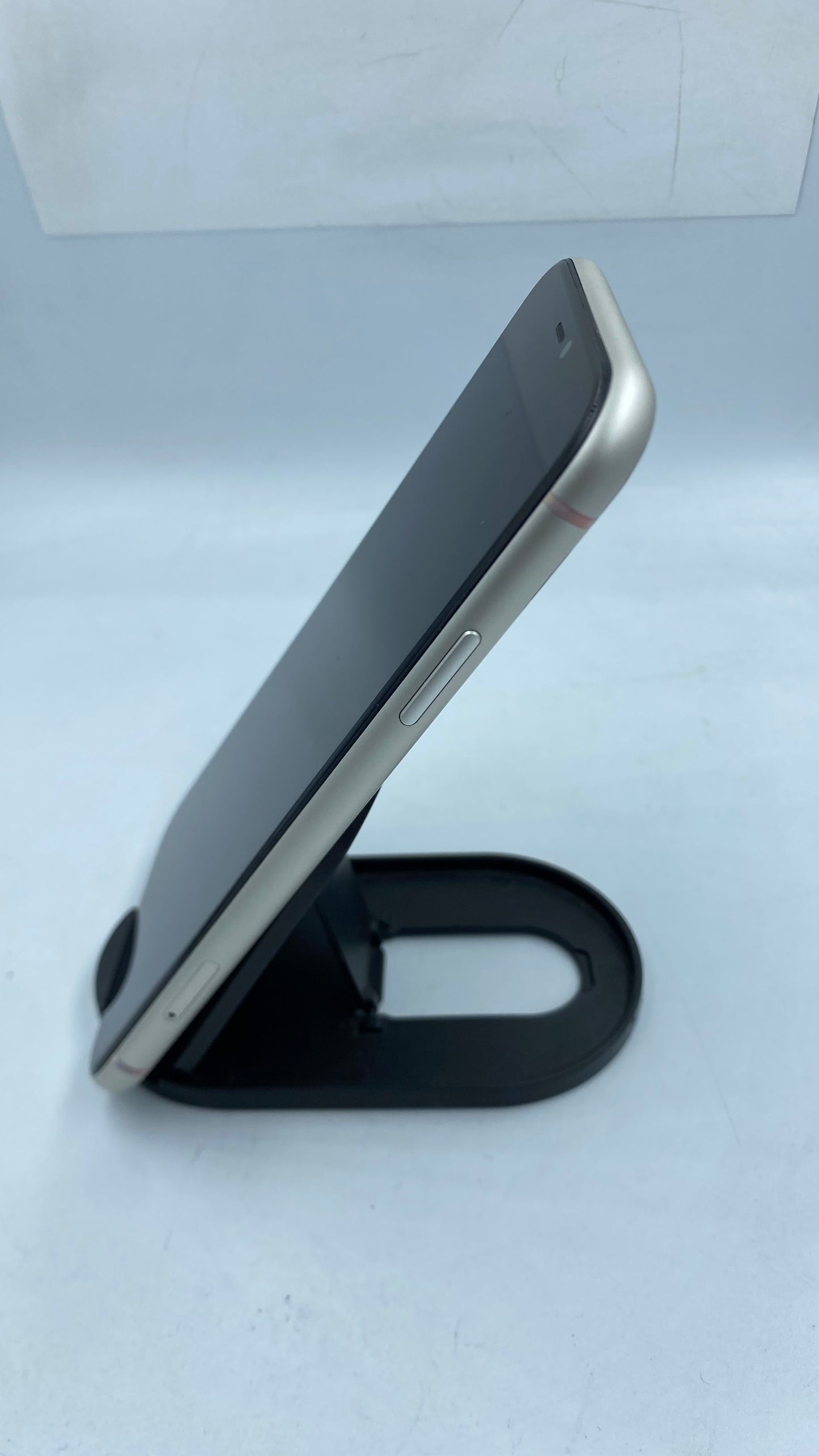 iPhone 11 64GB